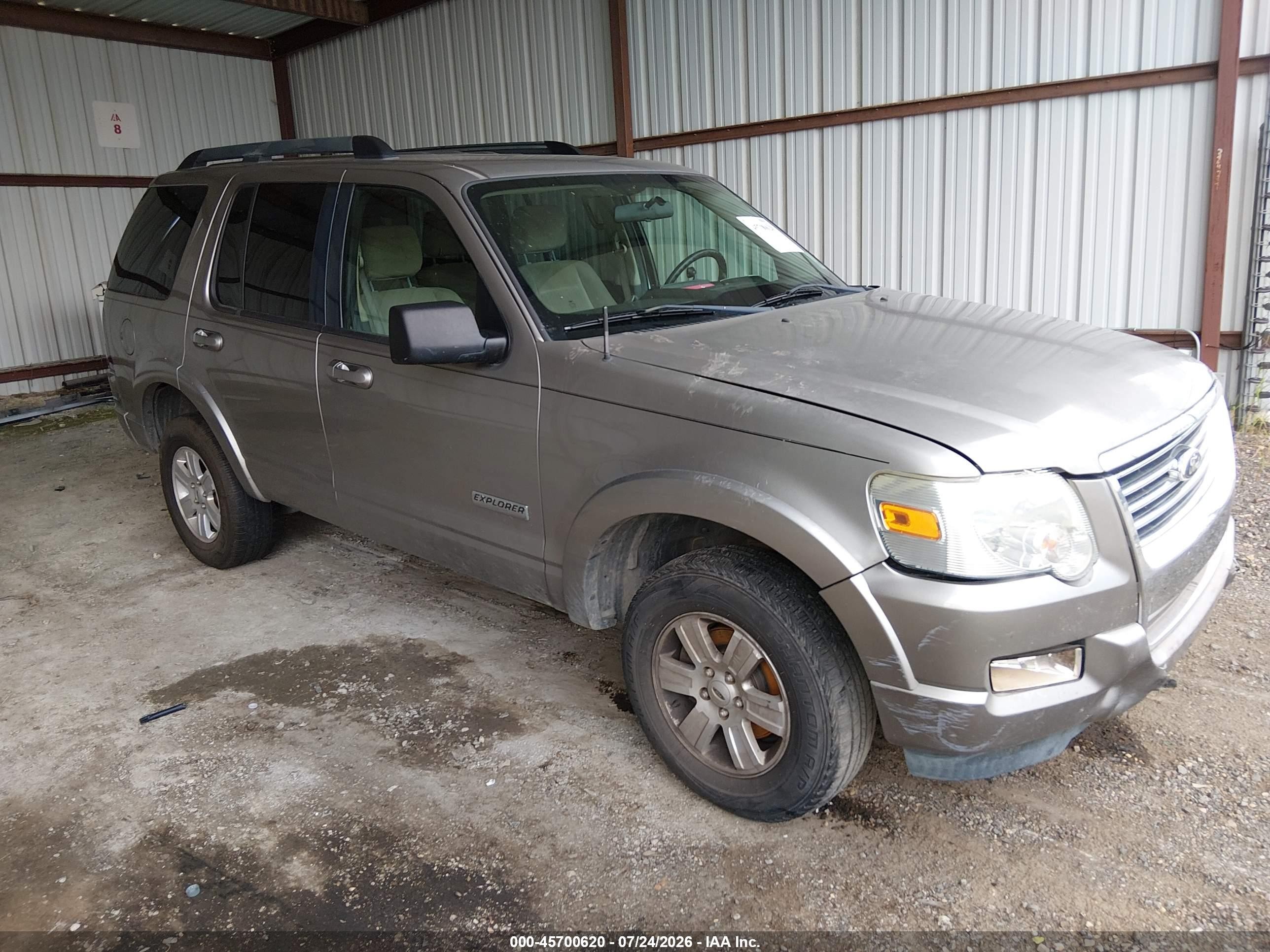 2008 Ford Explorer XLT, VIN 1FMEU63E38UA11269 — Fresh water flood