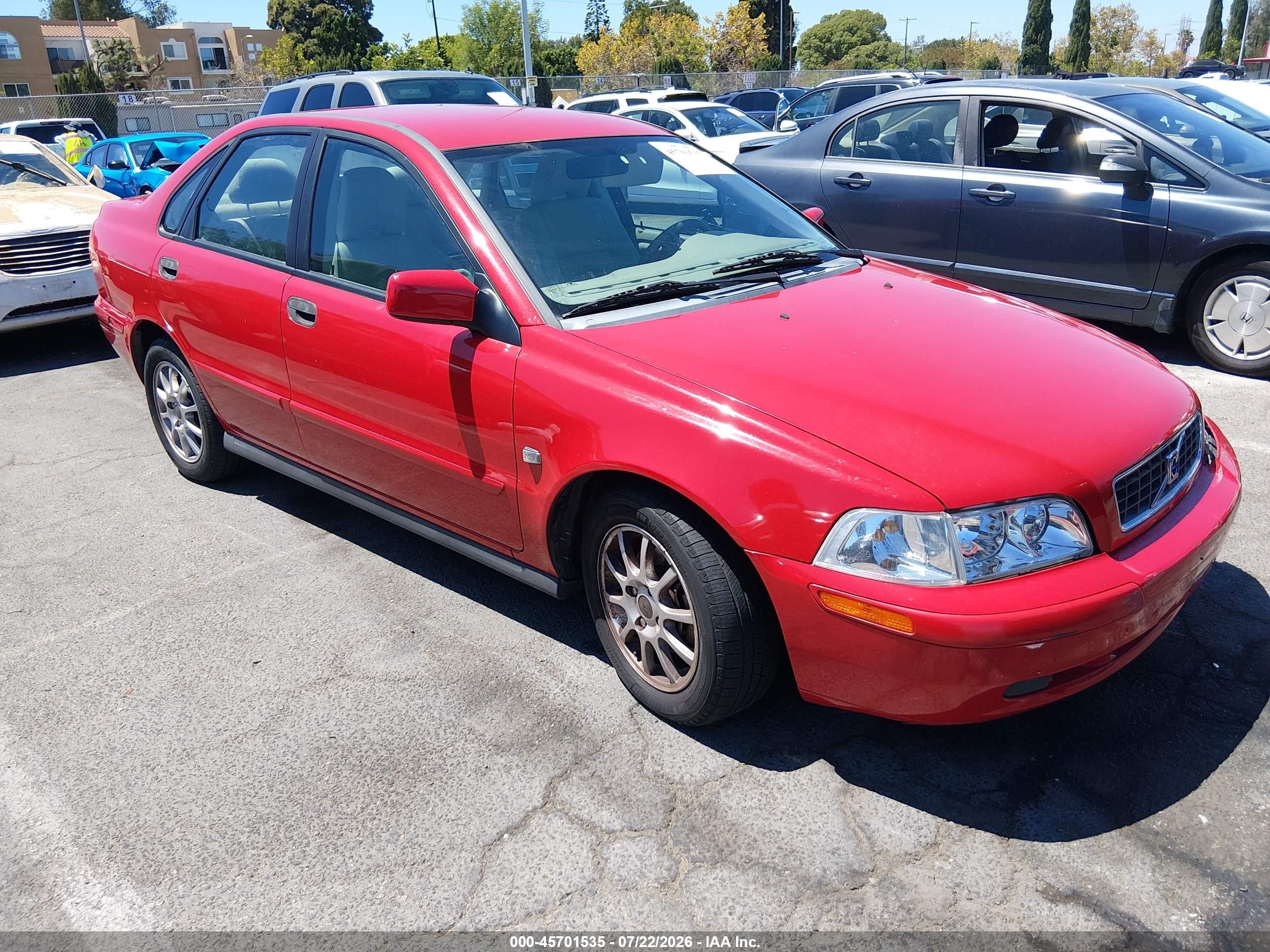 2003 Volvo S40, VIN YV1VS27533F000695 — Front end