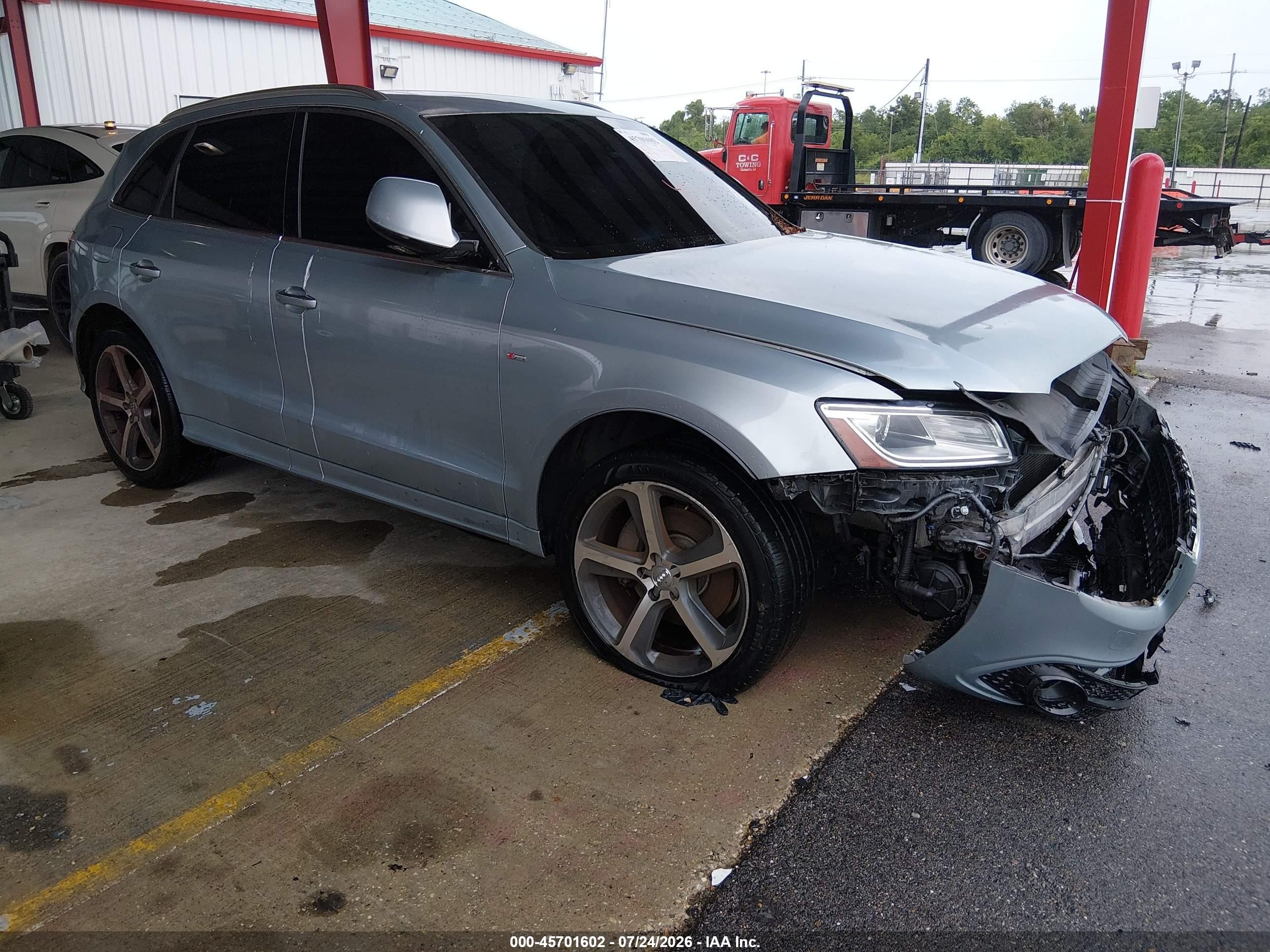 2015 Audi Q5 Premium Plus, VIN WA1DGAFP4FA119805 — Обычный износ