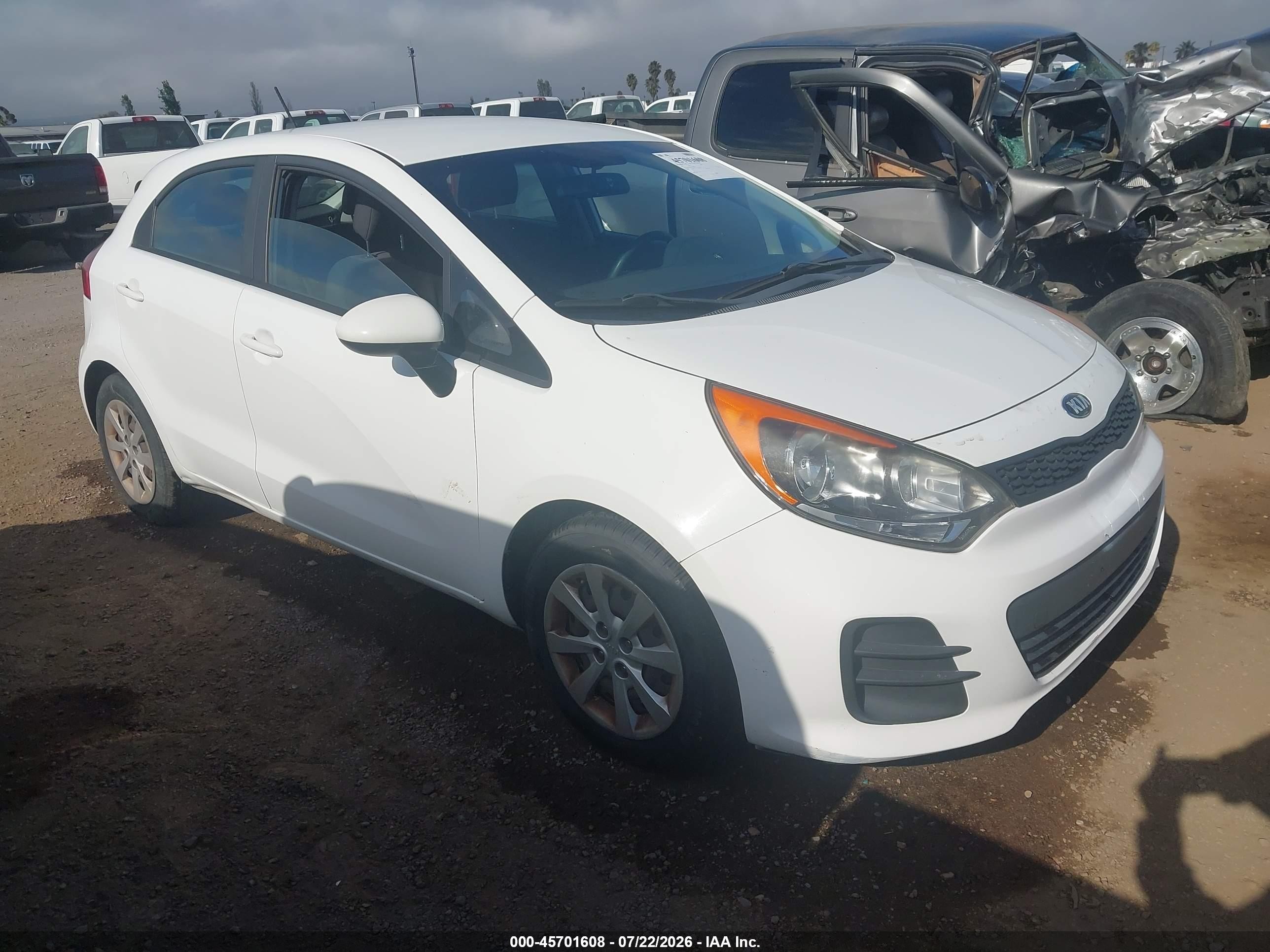 2016 Kia Rio LX, VIN KNADM5A33G6600933 — Normal wear