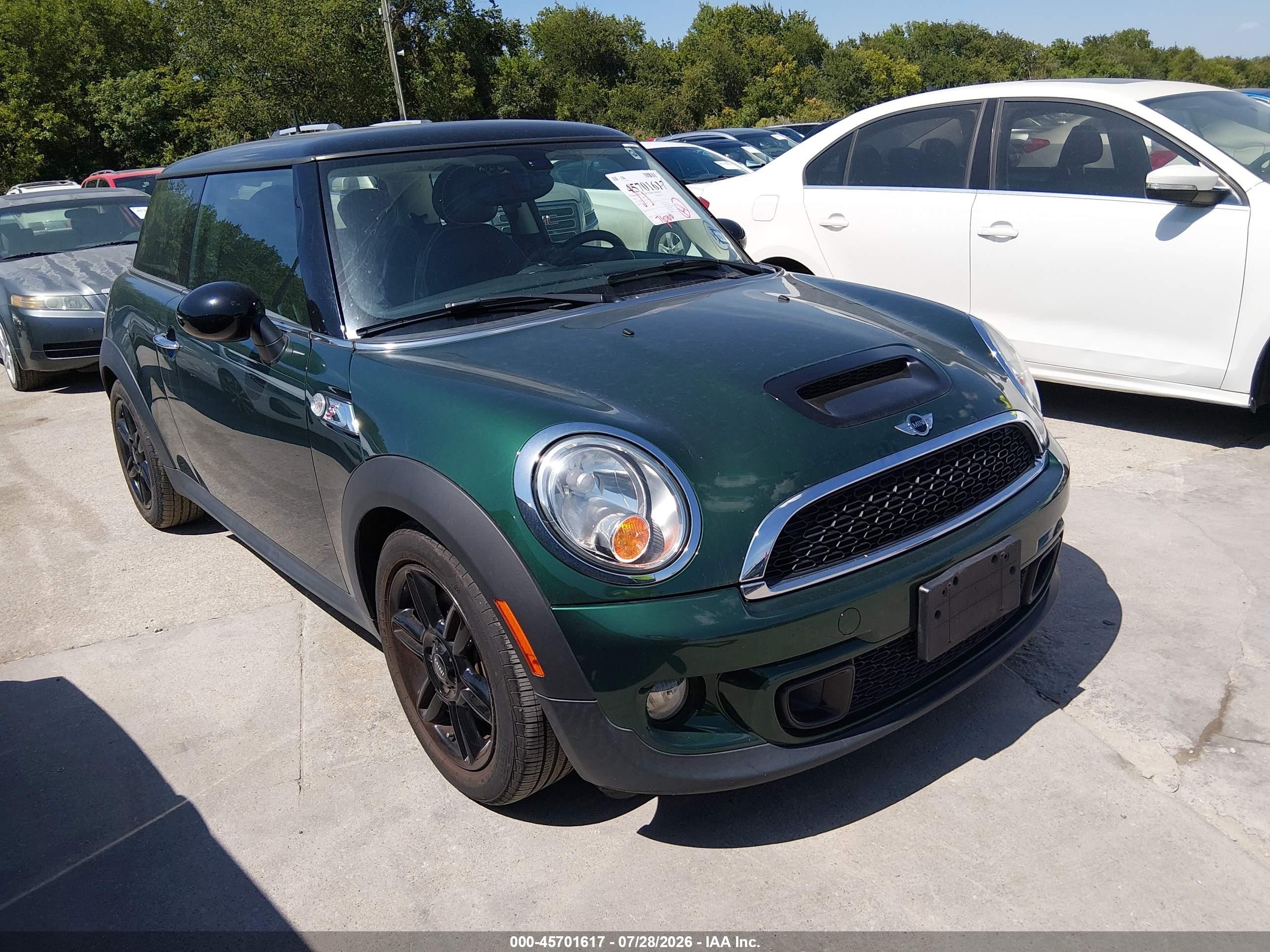 2013 MINI Hardtop S, VIN WMWSV3C55DT390601 — Обычный износ