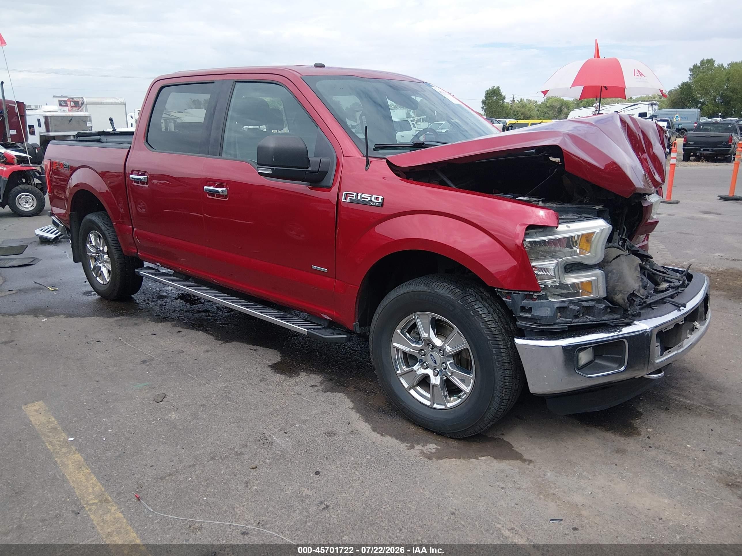 2016 Ford F-150 Lariat, VIN 1FTEW1EG2GKE45242 — Перед