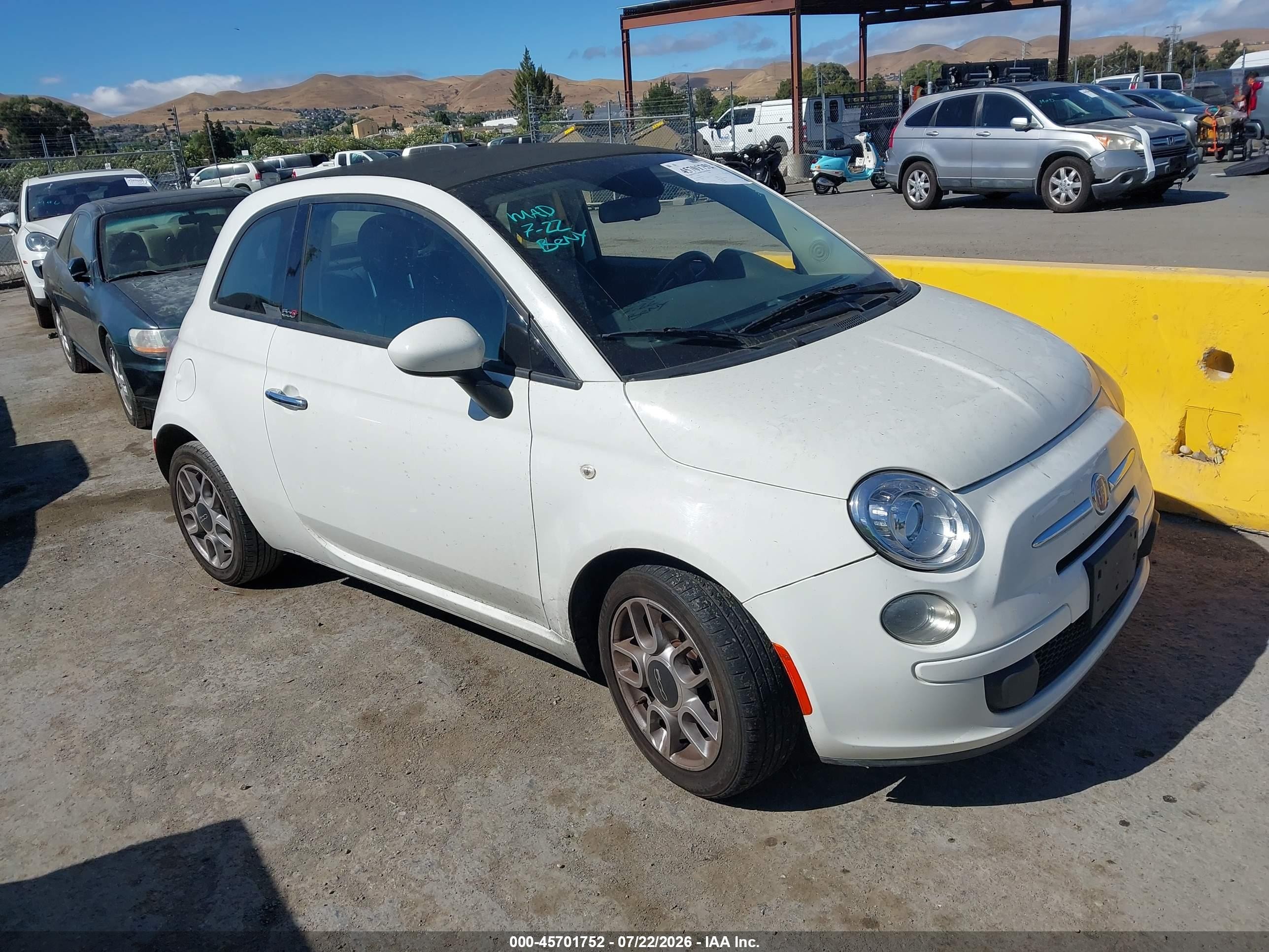 2015 FIAT 500 Pop, VIN 3C3CFFDR0FT537149 — Not stated
