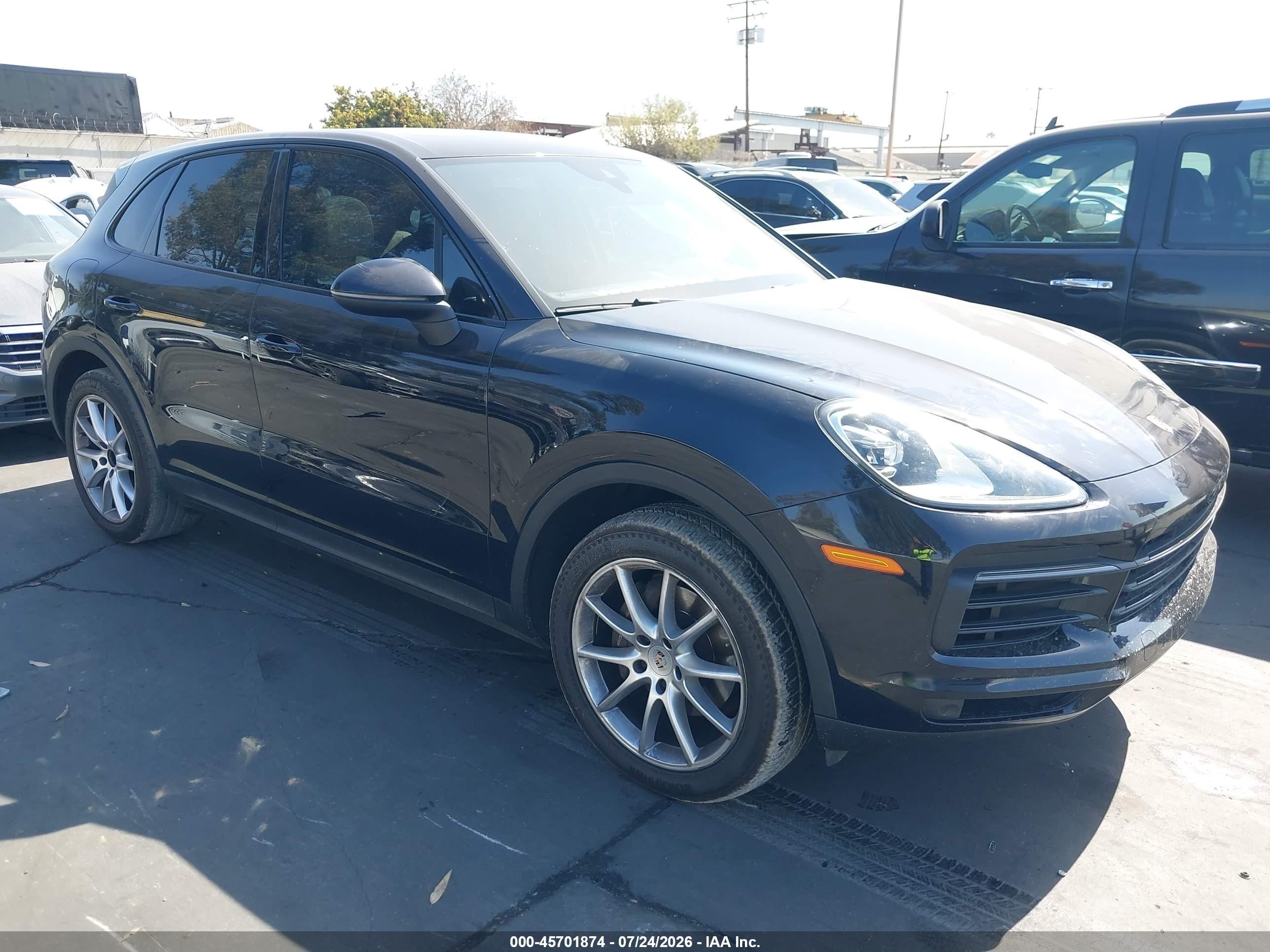 2019 Porsche Cayenne, VIN WP1AA2AY0KDA01239 — Rear end