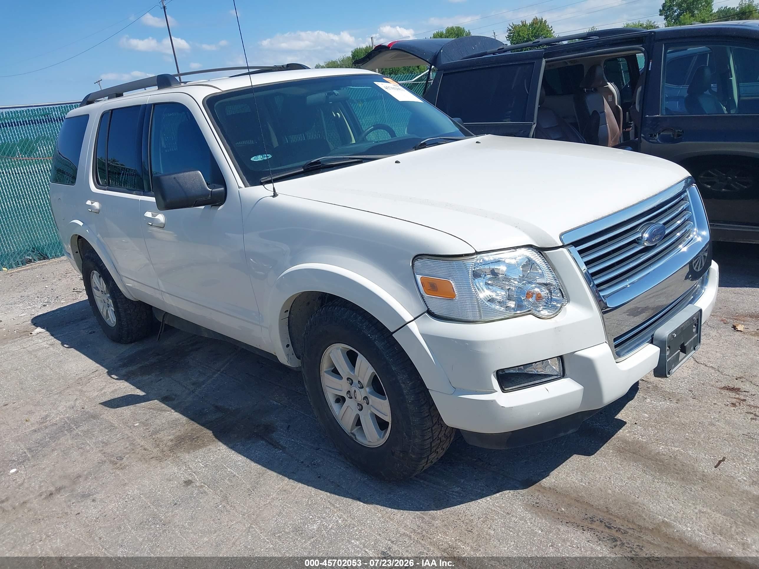 2010 Ford Explorer XLT, VIN 1FMEU7DE0AUA80933 — Обычный износ