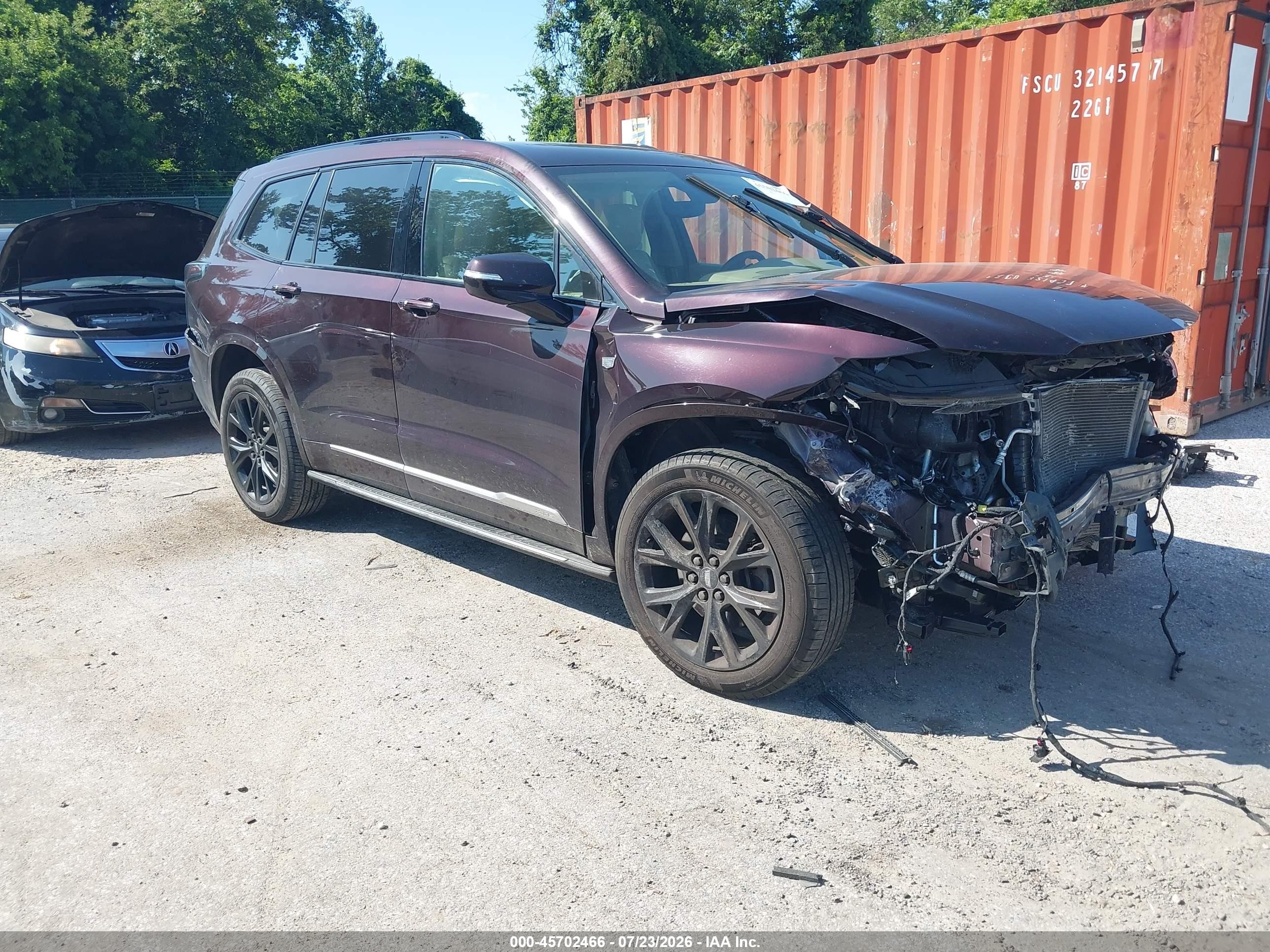 2020 Cadillac XT6 AWD Sport, VIN 1GYKPHRS9LZ207536 — Перед