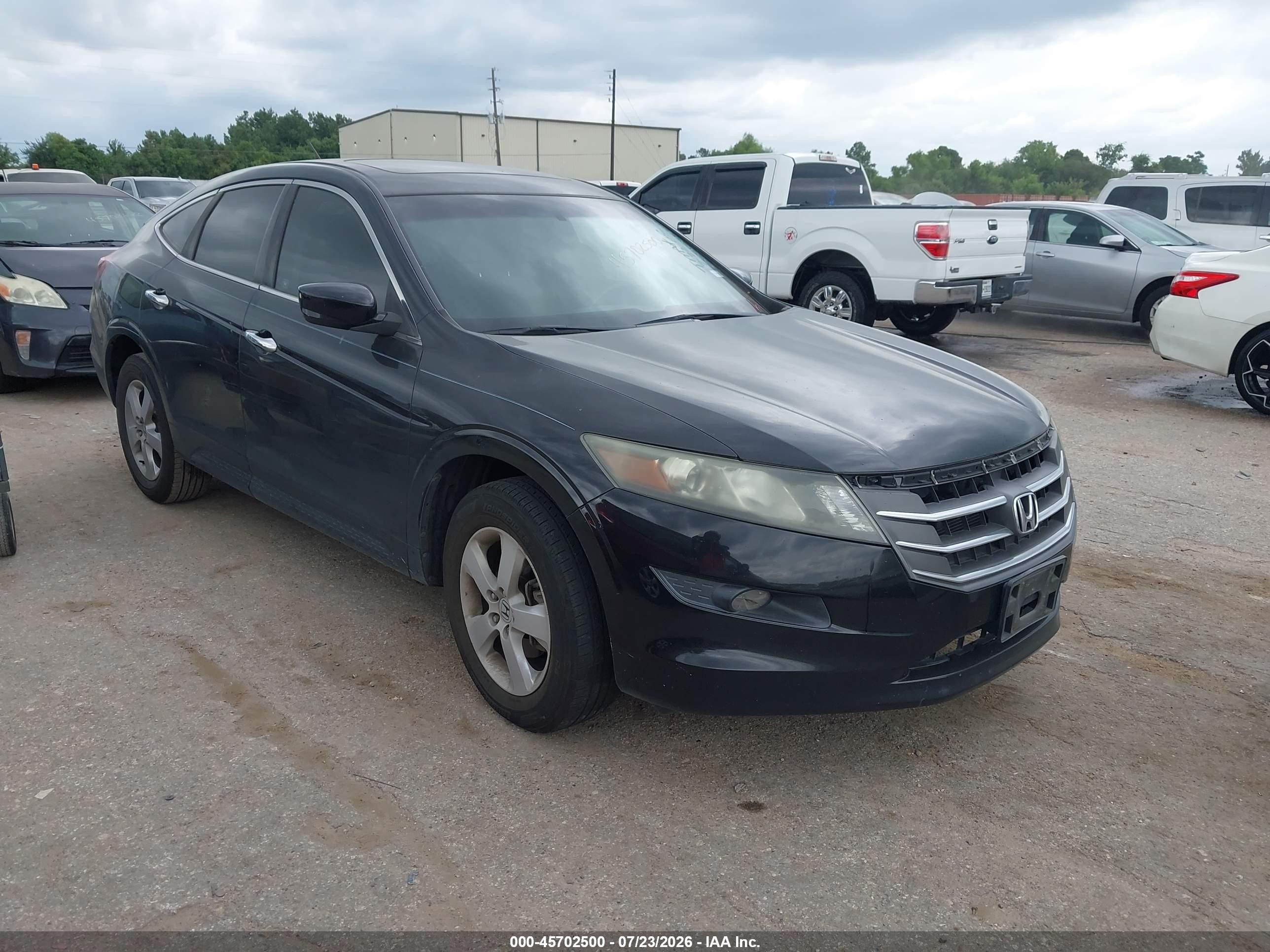 2010 Honda Crosstour EX, VIN 5J6TF1H33AL002089 — Normal wear