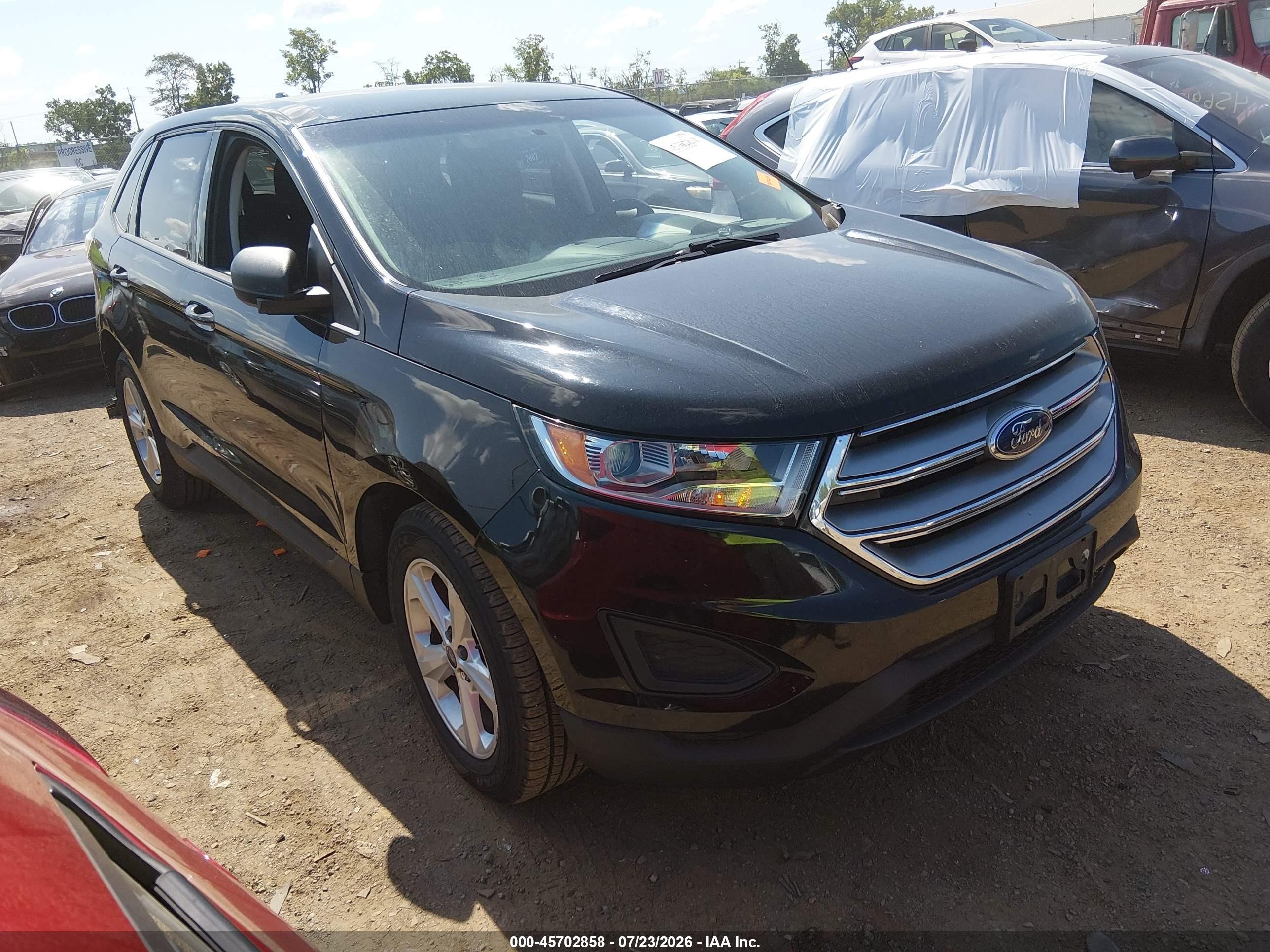 2017 Ford Edge SE, VIN 2FMPK4G99HBB61294 — Rear end