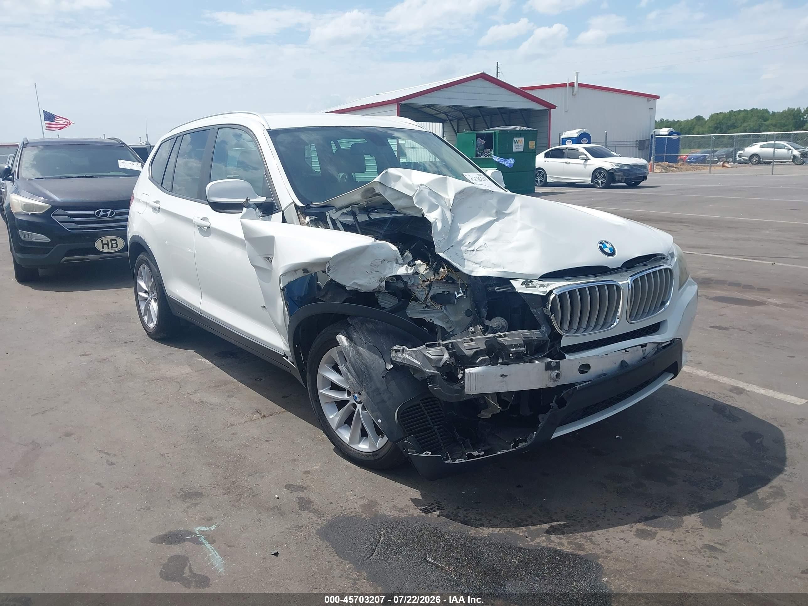 2014 BMW X3 xDrive28i, VIN 5UXWX9C56E0D25004 — Перед