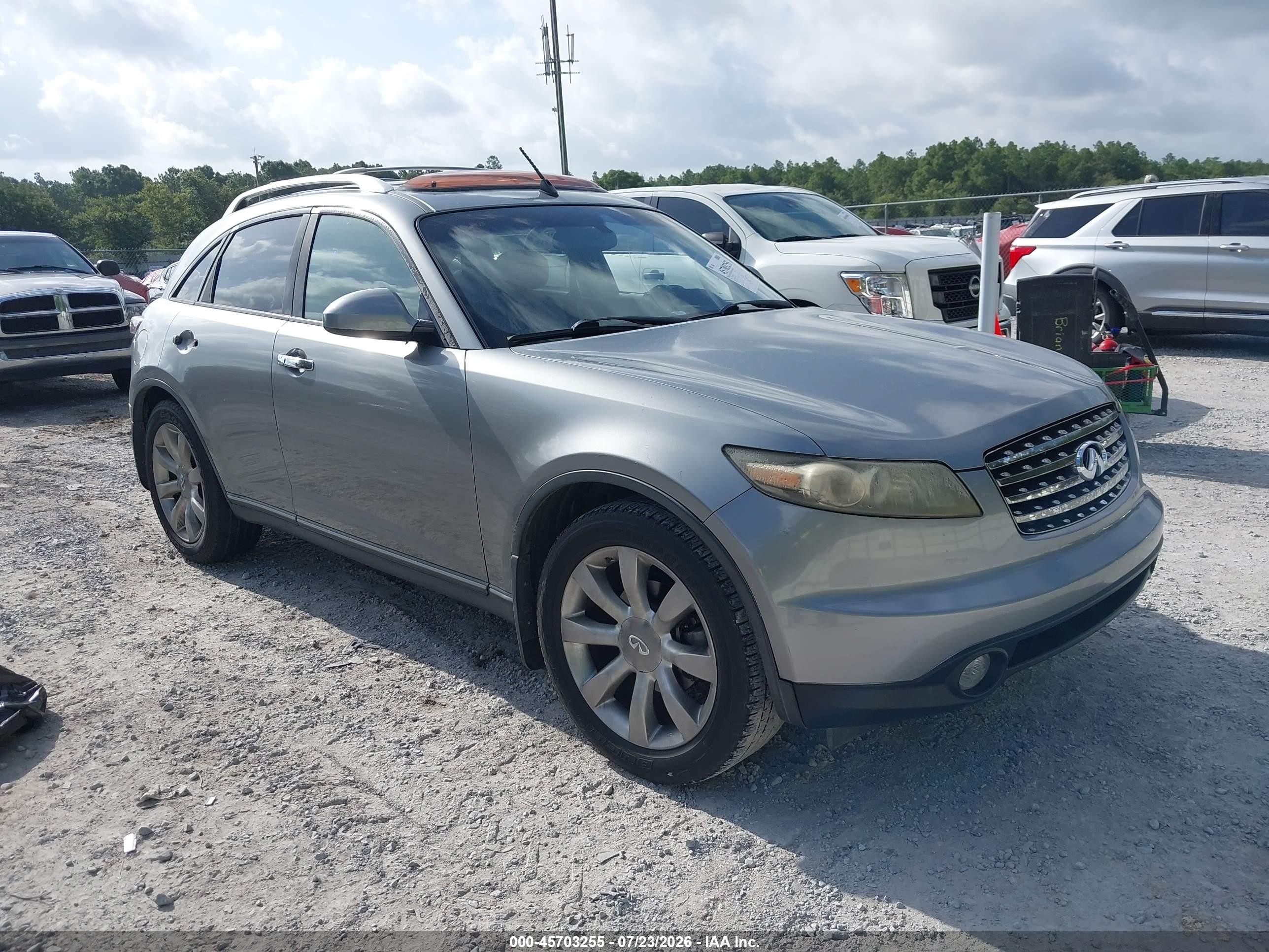 2005 Infiniti FX, VIN JNRAS08U85X104353 — Side