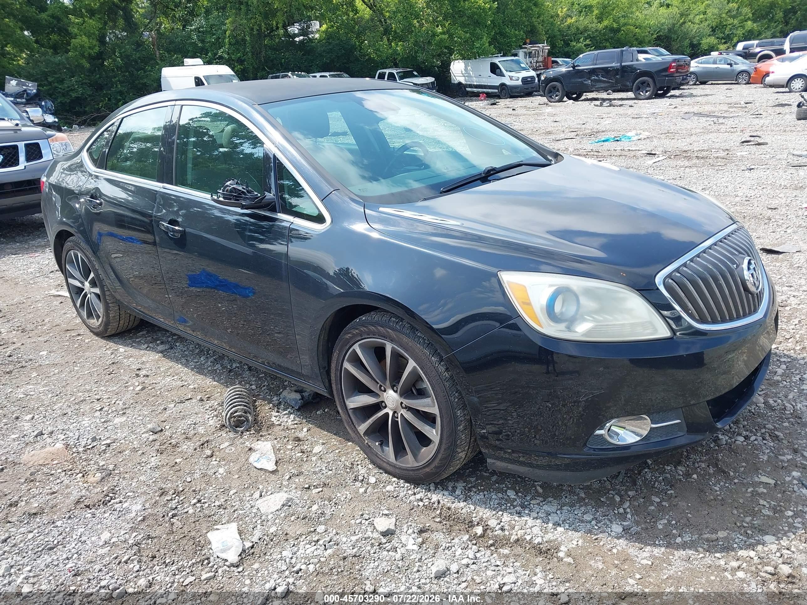 2017 Buick Verano Sport Touring, VIN 1G4PR5SK9H4116524 — Normal wear