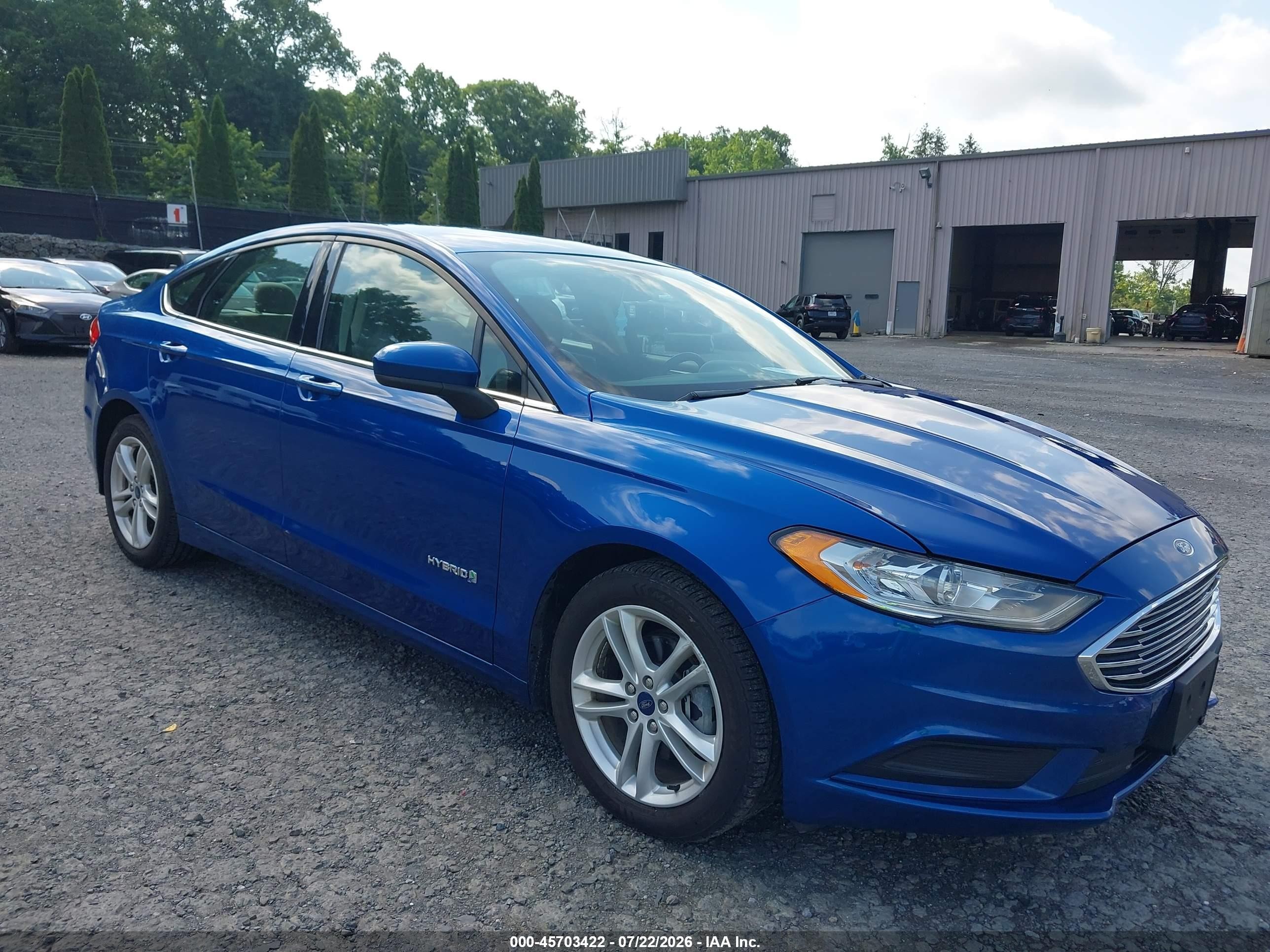 2018 Ford Fusion S, VIN 3FA6P0UU9JR271553 — Normal wear