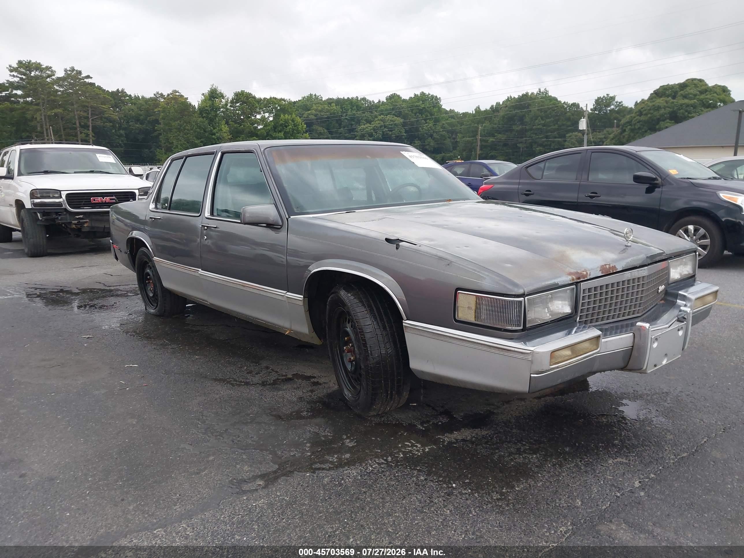 1989 Cadillac DeVille, VIN 1G6CD5156K4373325 — Обычный износ