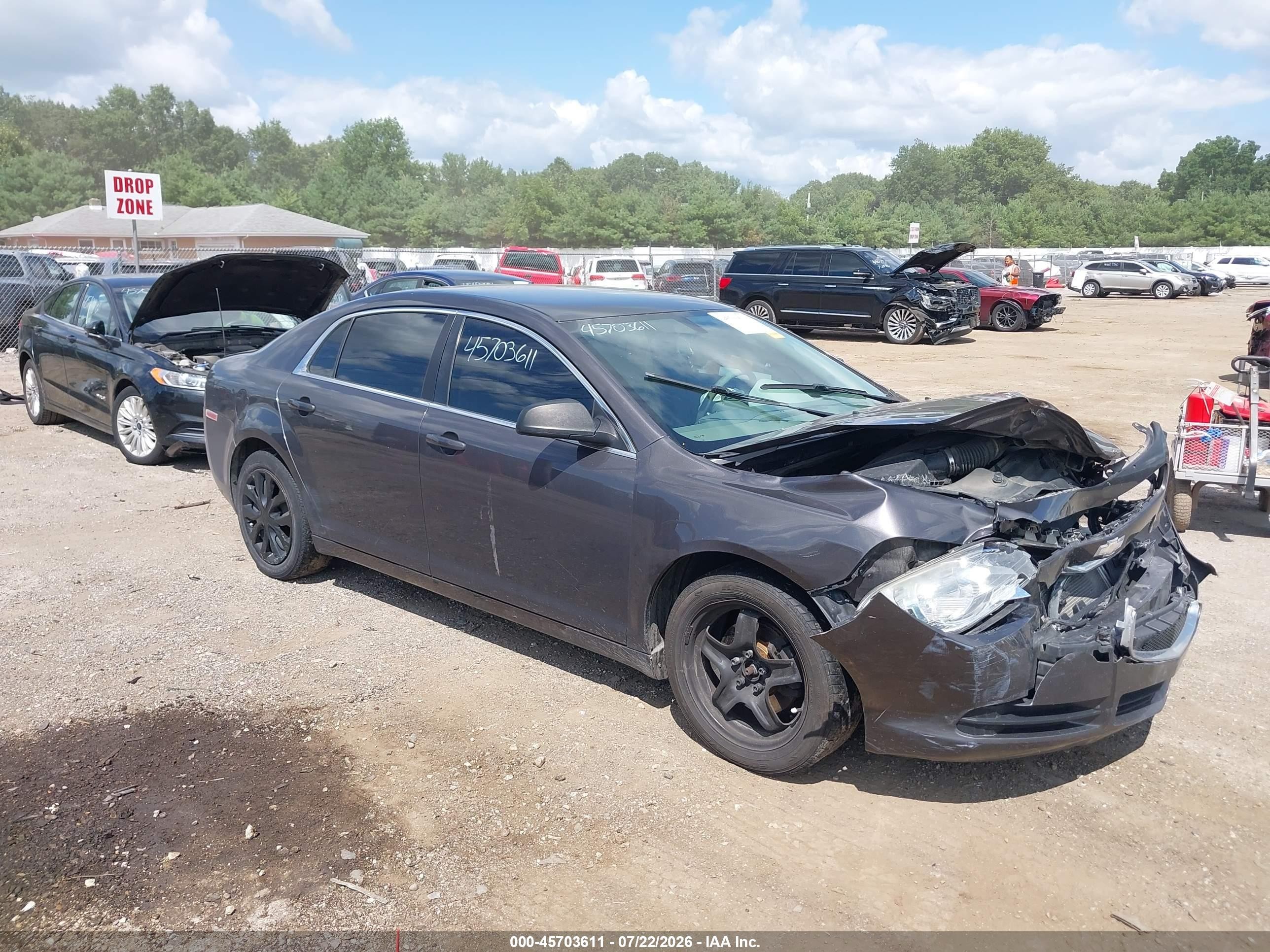 2010 Chevrolet Malibu 1FL, VIN 1G1ZA5E06AF279147 — Перед