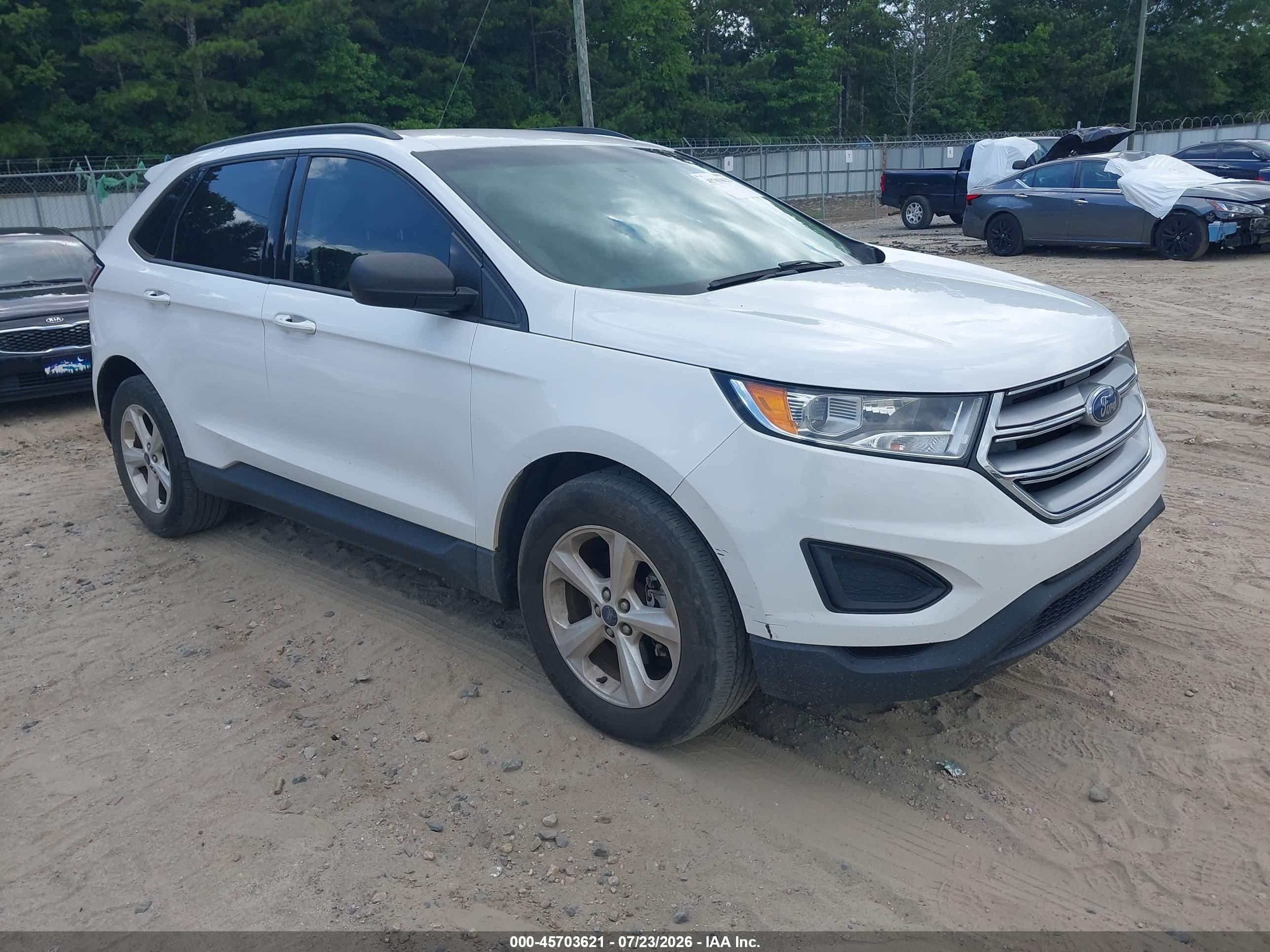 2017 Ford Edge SE, VIN 2FMPK3G99HBB34042 — Normal wear