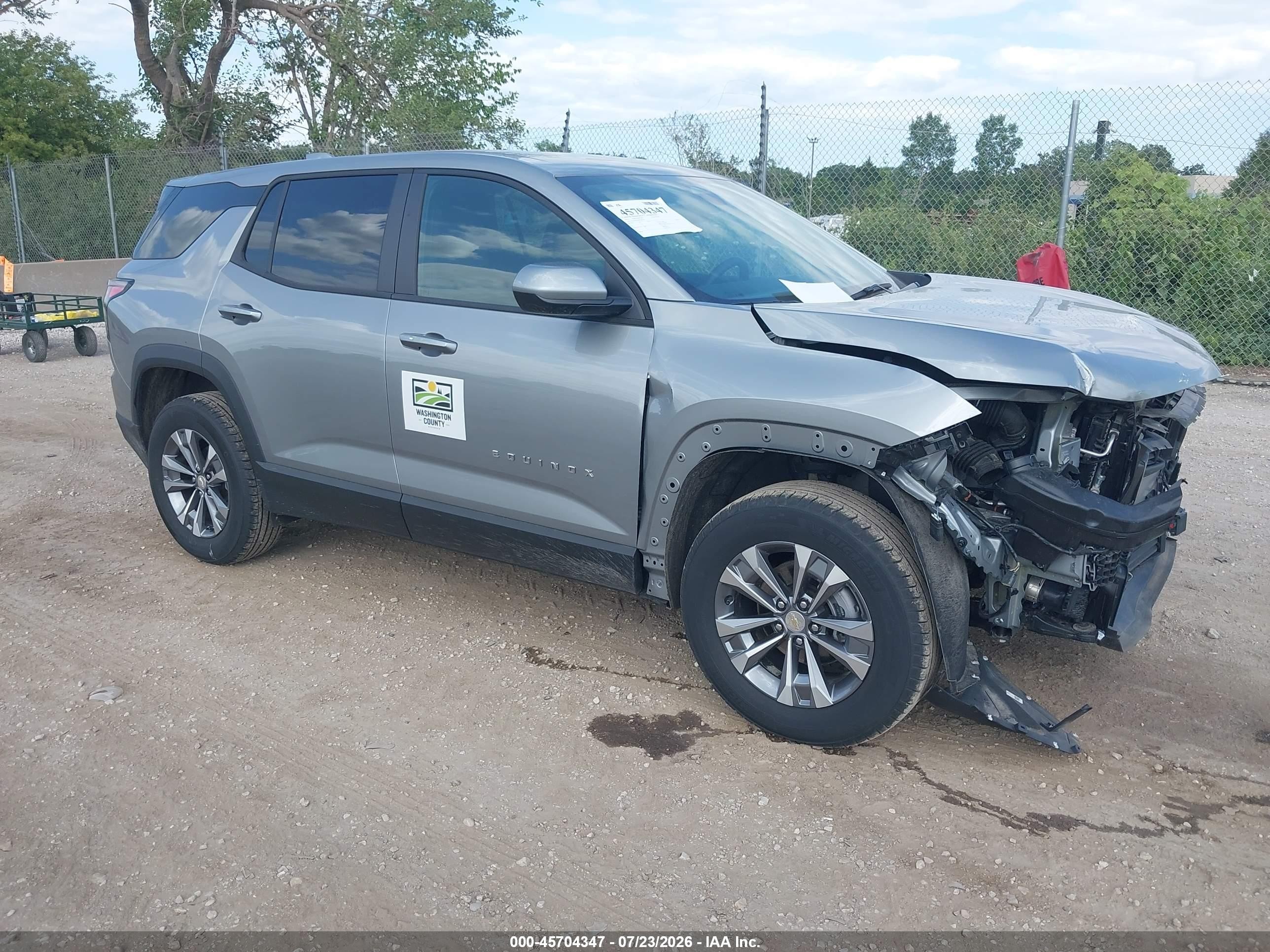 2025 Chevrolet Equinox AWD LT, VIN 3GNAXPEG3SL263479 — Перед