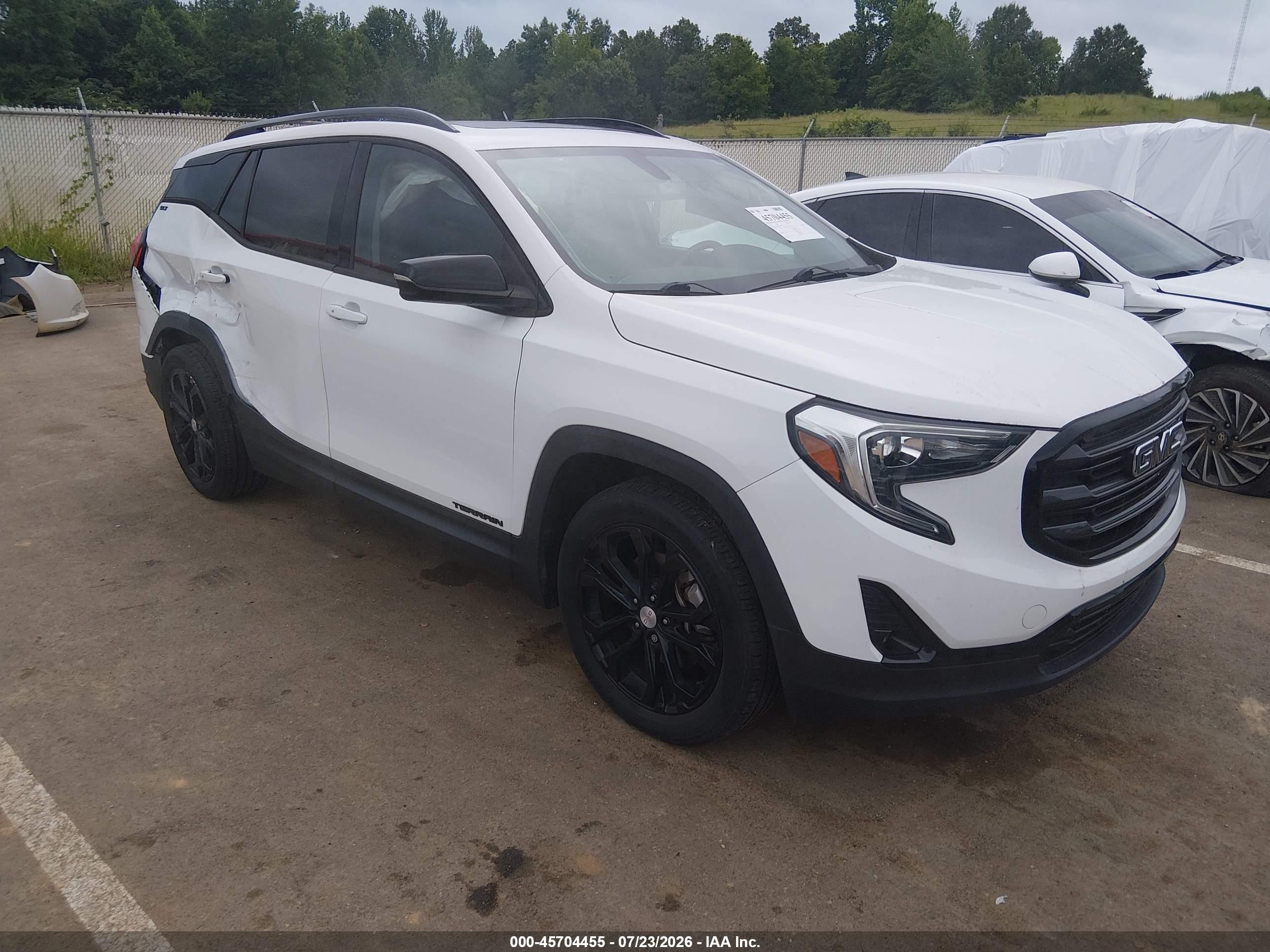 2019 GMC Terrain SLT, VIN 3GKALPEXXKL340244 — Rear end