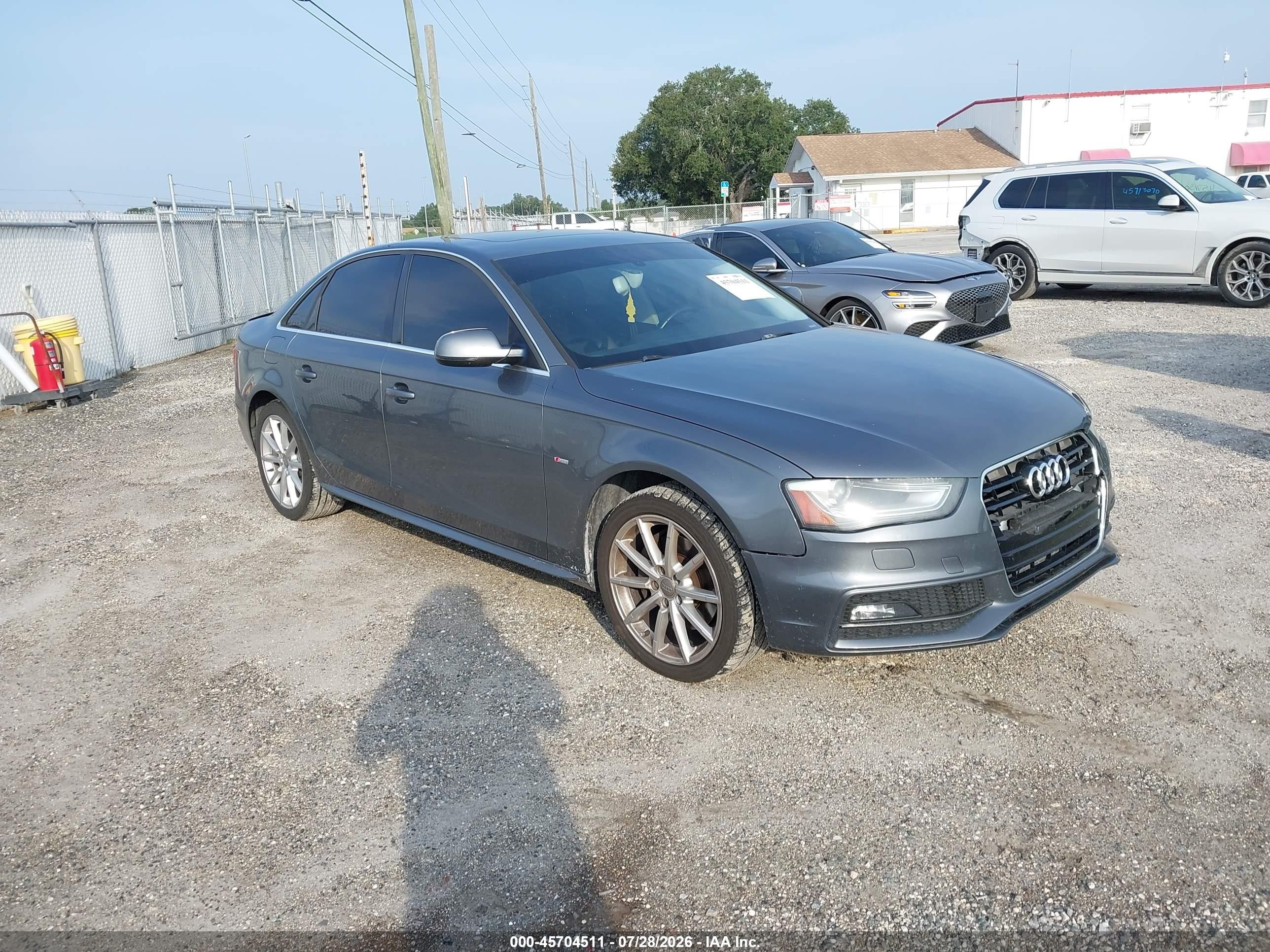 2014 Audi A4 Premium Plus, VIN WAUEFAFL1EN039232 — Зад