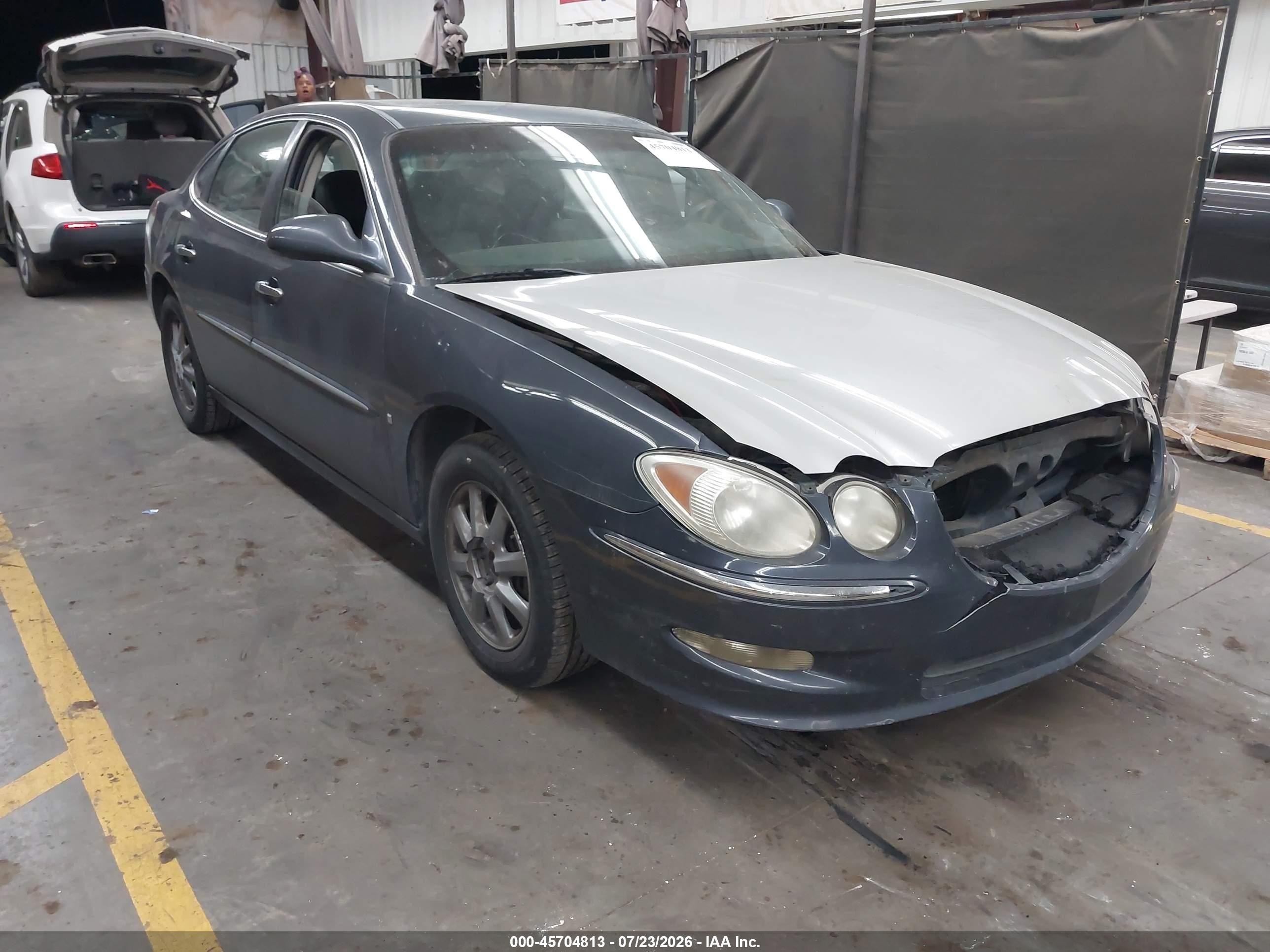 2009 Buick LaCrosse CXL, VIN 2G4WD582191134627 — Перед