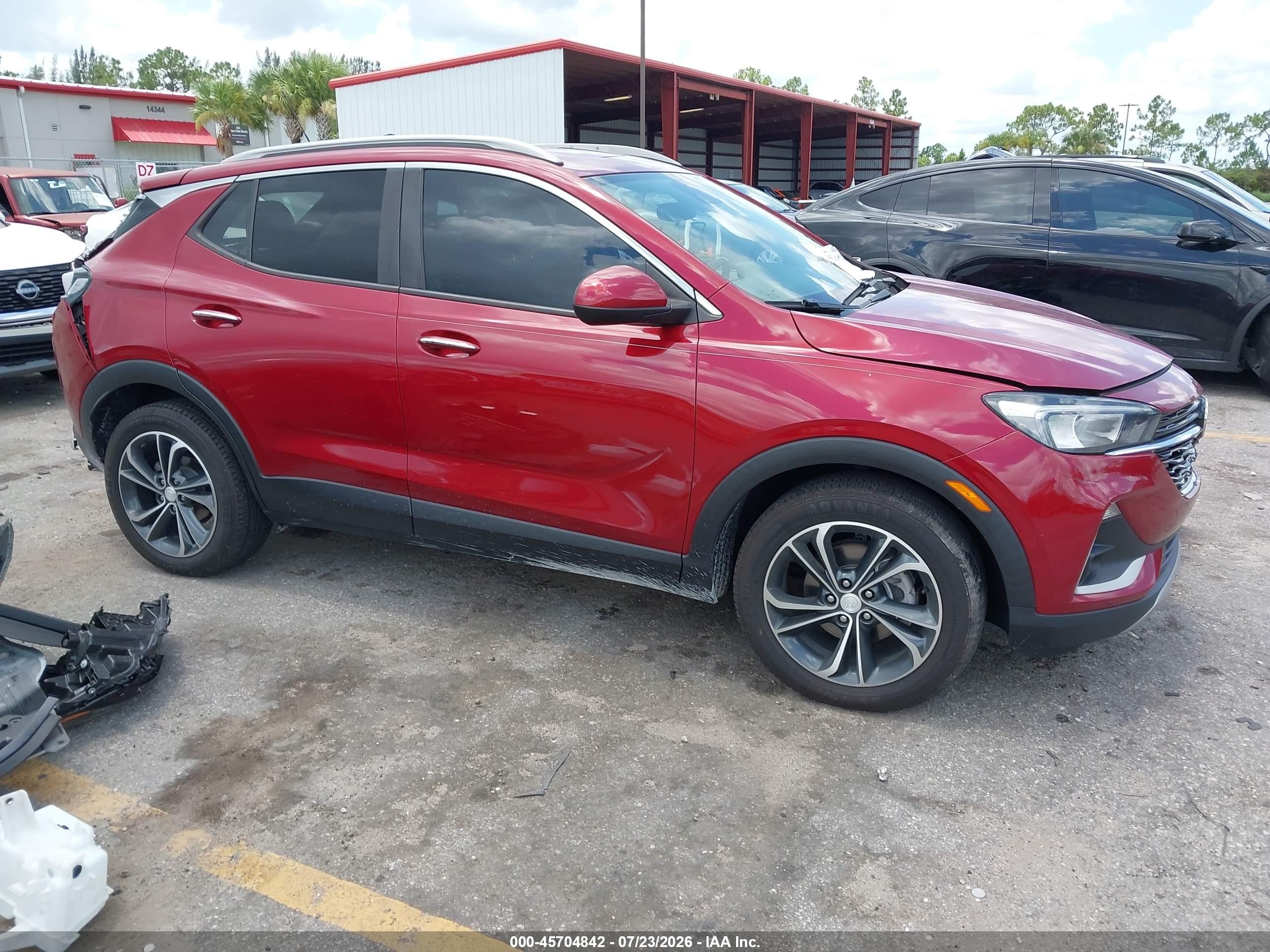 2020 Buick Encore GX Select, VIN KL4MMDSL2LB100883 — Rear end