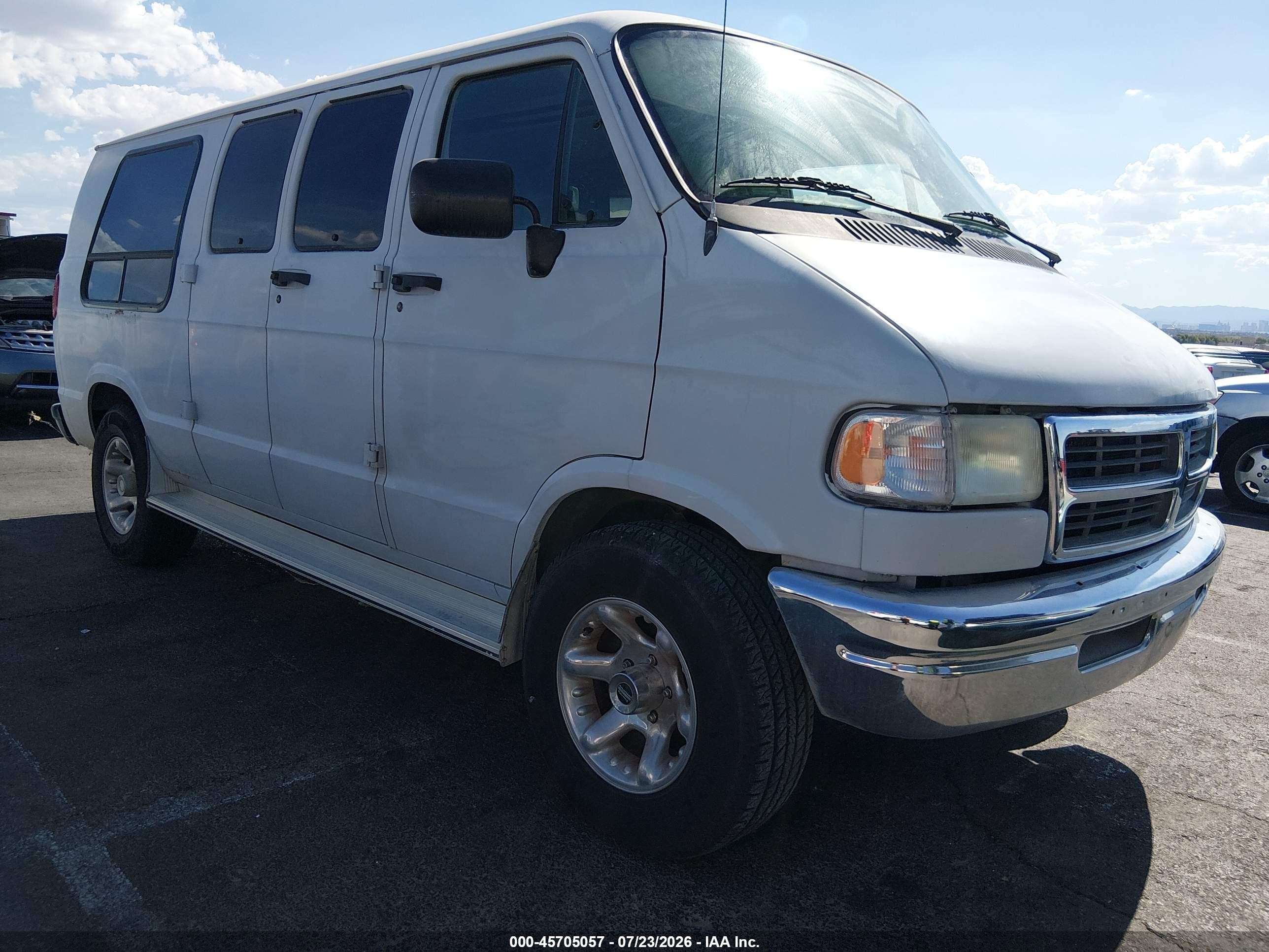 1996 Dodge Cargo, VIN 2B6HB21Y6TK107283 — Normal wear