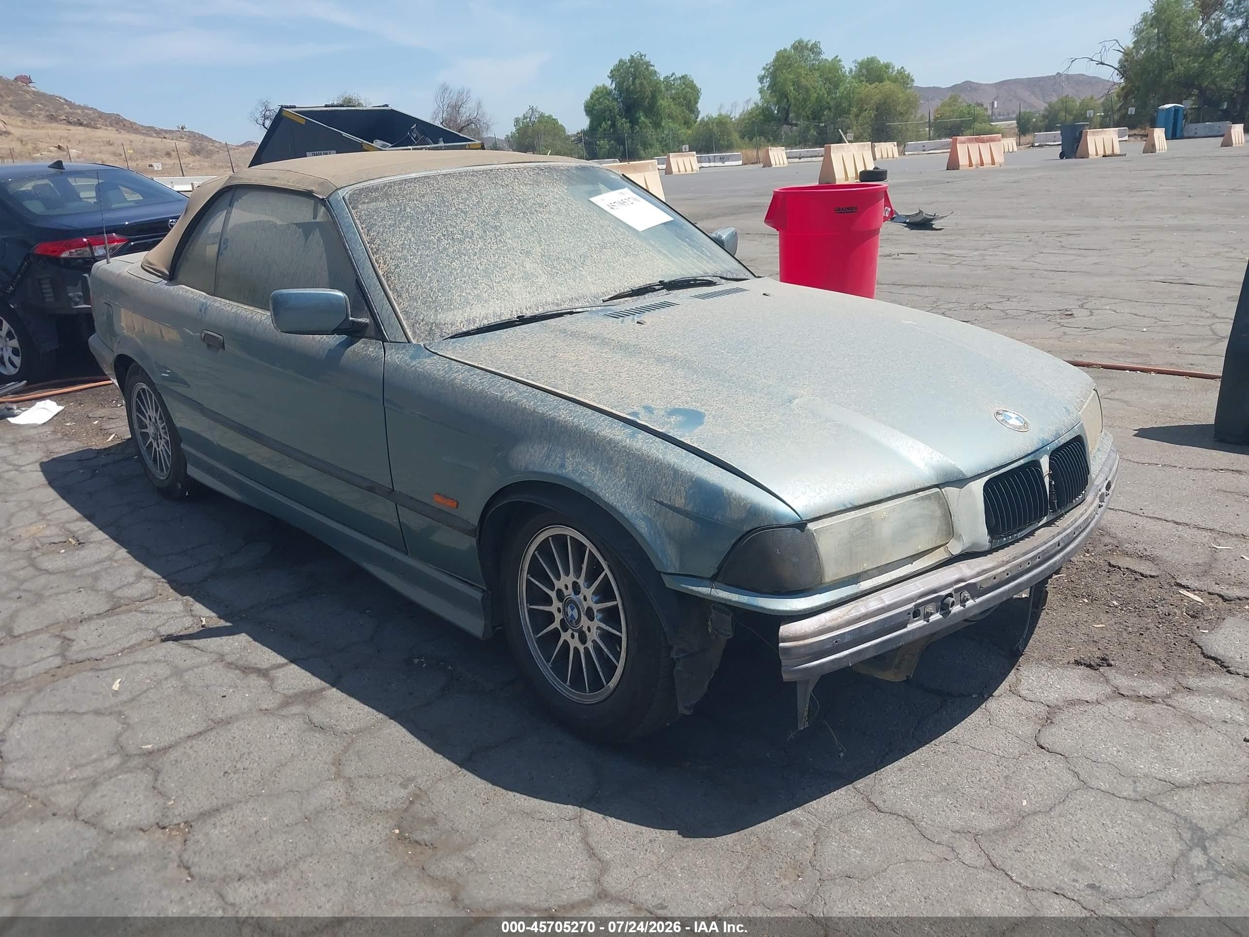 1998 BMW 3 Series 328i, VIN WBABK8320WEY87560 — Normal wear