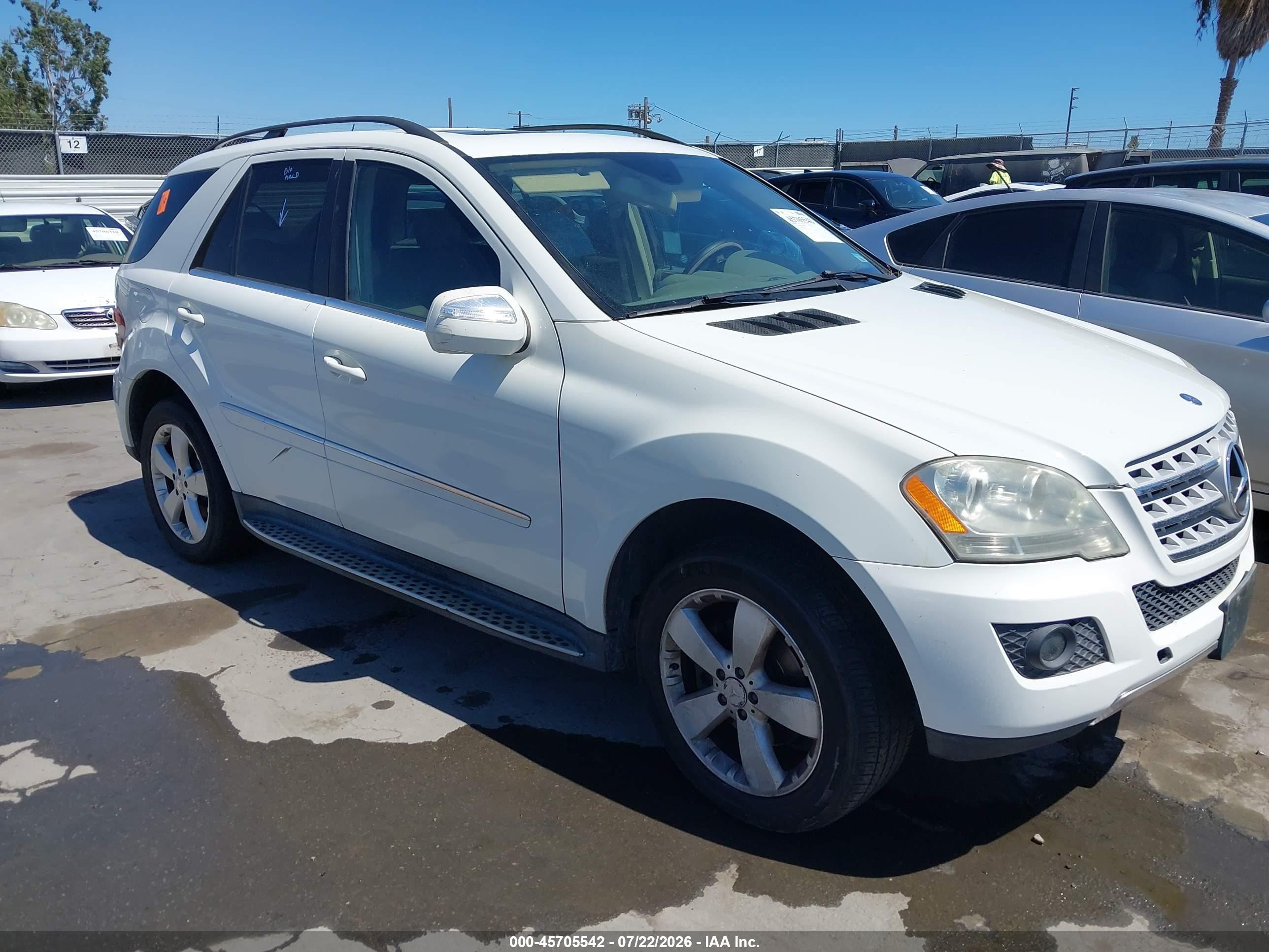 2010 Mercedes-Benz M 350, VIN 4JGBB5GB2AA601344 — All over