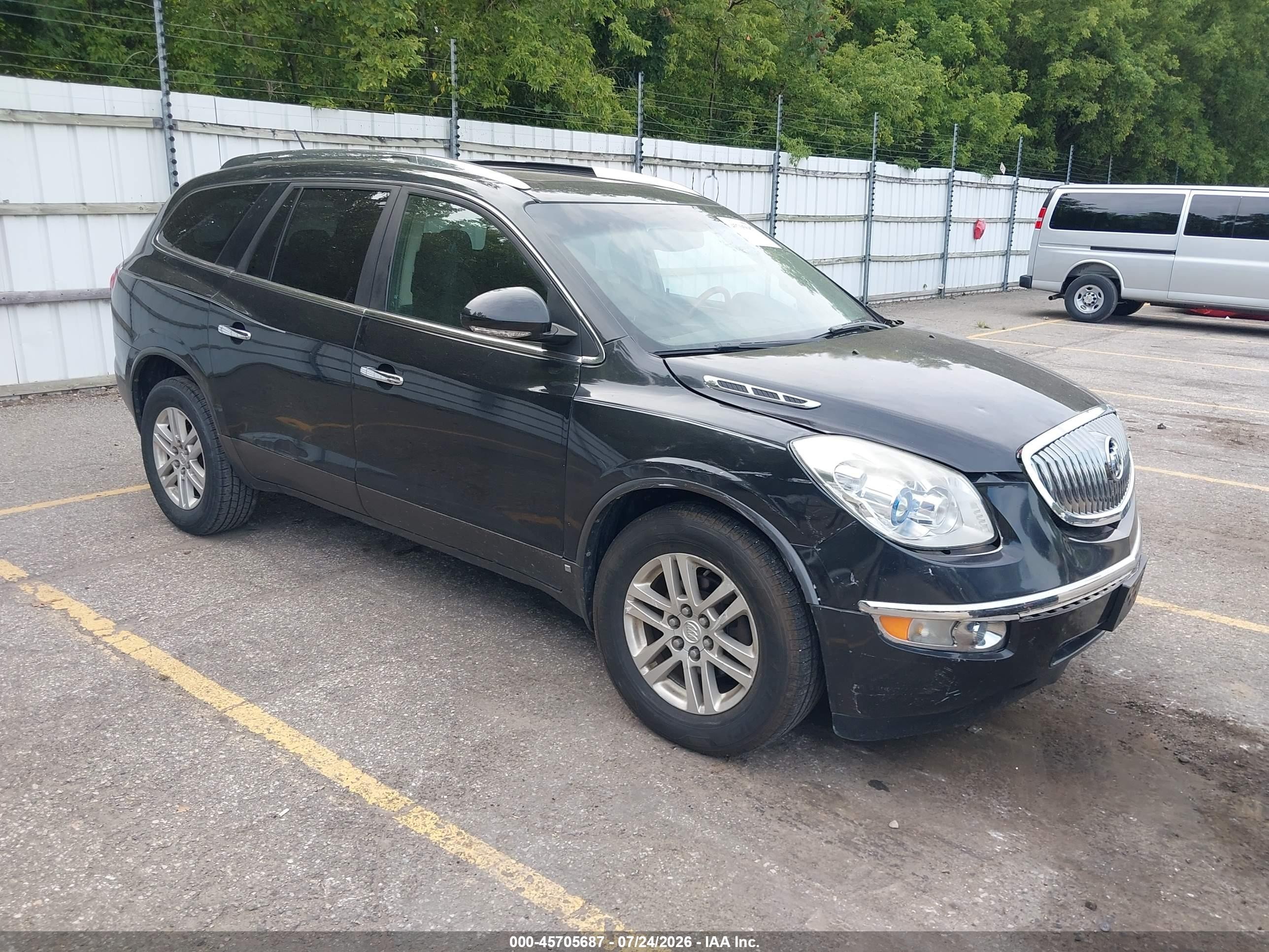 2009 Buick Enclave CX, VIN 5GAER13D69J144032 — Front end