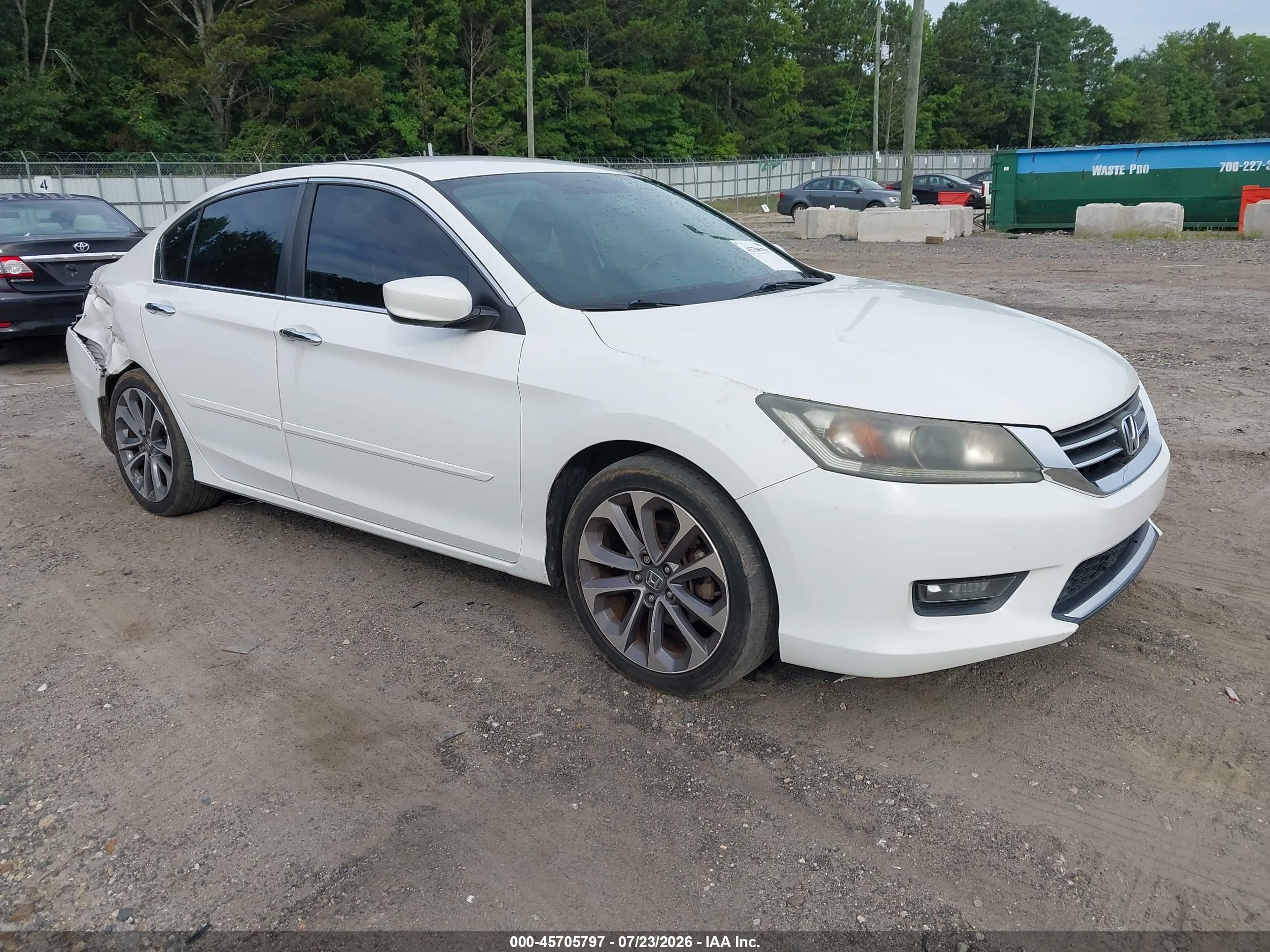 2014 Honda Accord Sport, VIN 1HGCR2F50EA242405 — Side