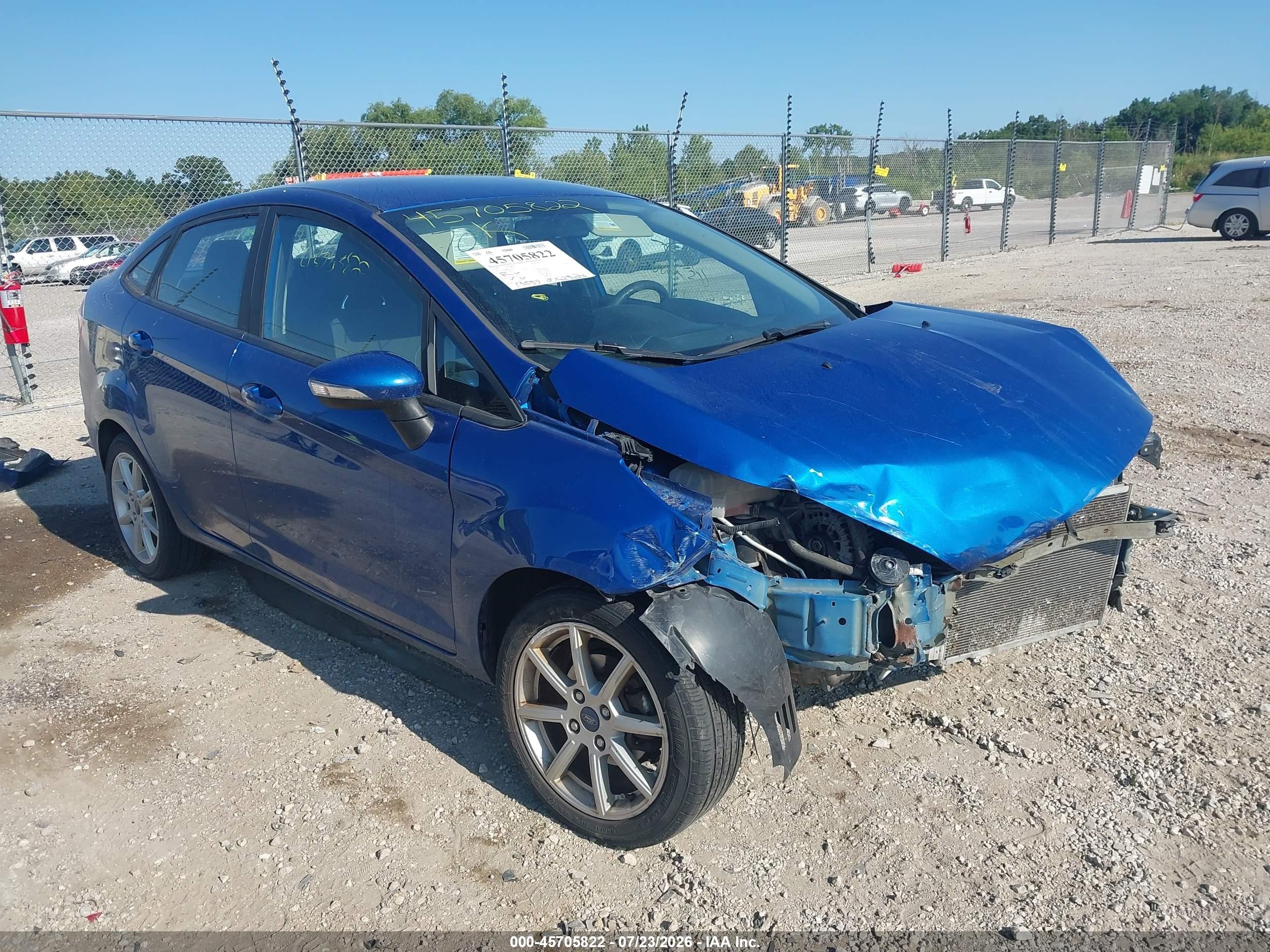 2019 Ford Fiesta SE, VIN 3FADP4BJ3KM151737 — Front end