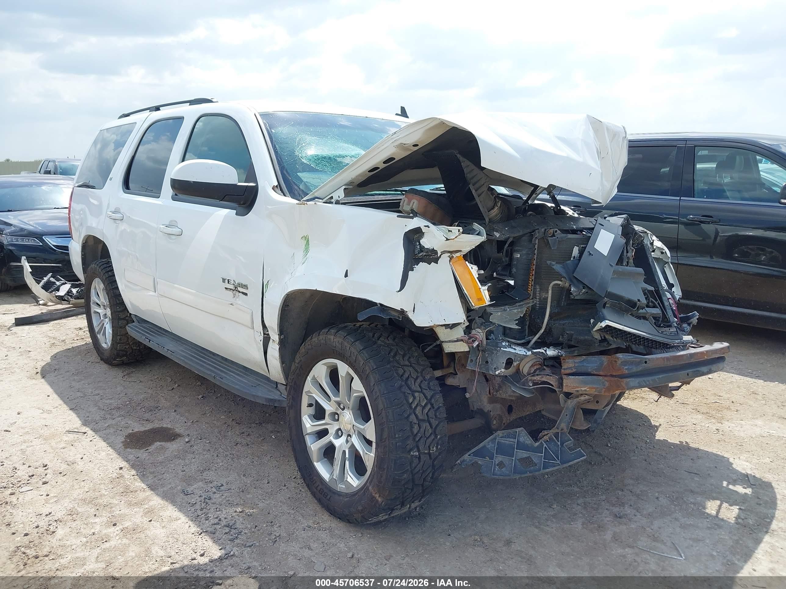 2011 Chevrolet Tahoe LT, VIN 1GNSCBE07BR135132 — All over