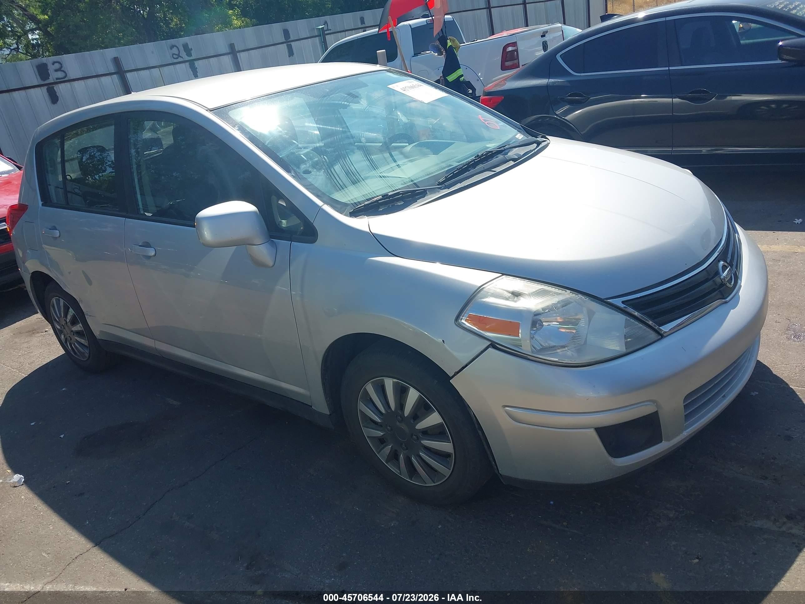2012 Nissan Versa S, VIN 3N1BC1CP7CK813995 — Side