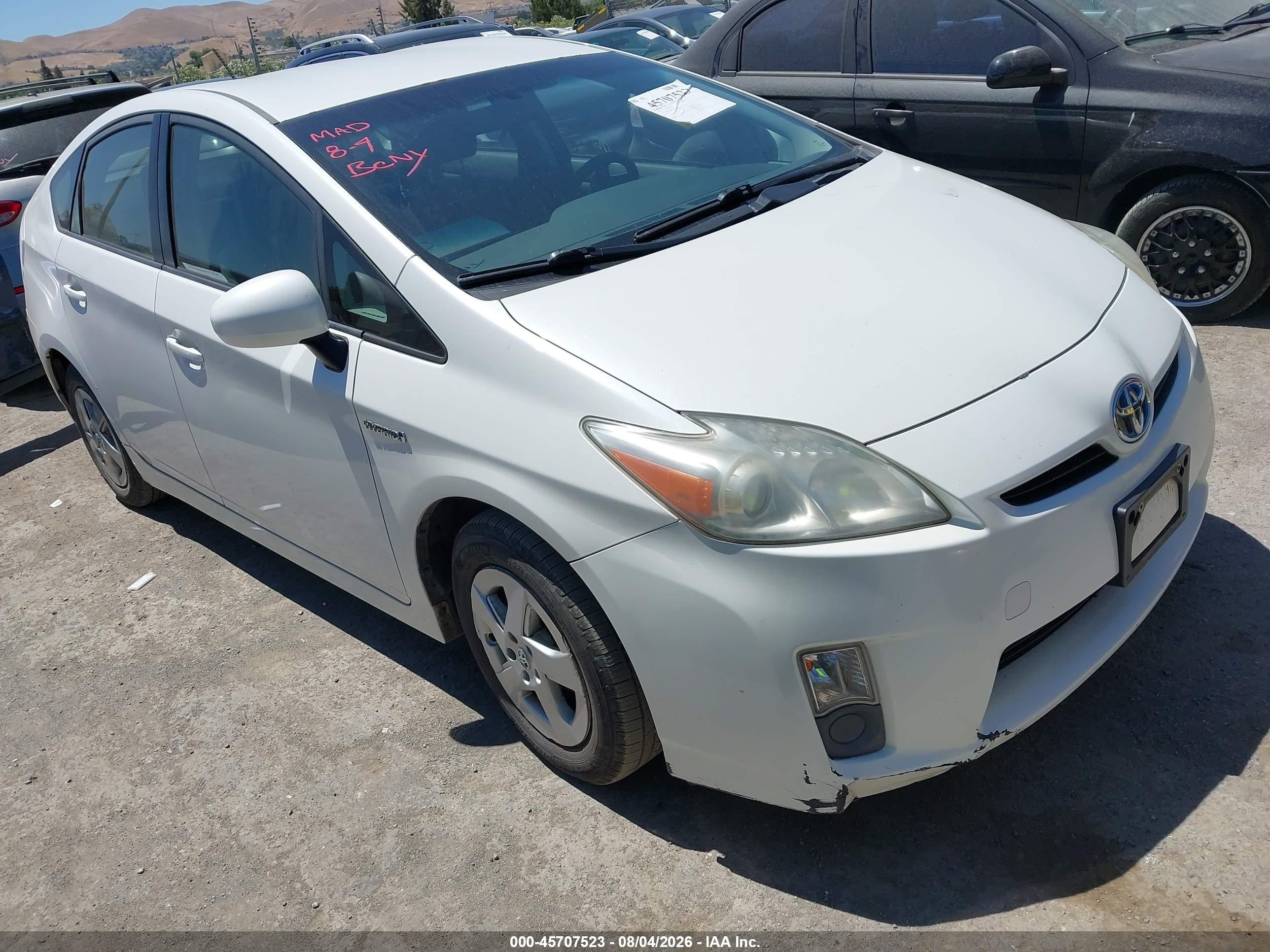 2011 Toyota Prius I, VIN JTDKN3DU2B0256362 — Normal wear