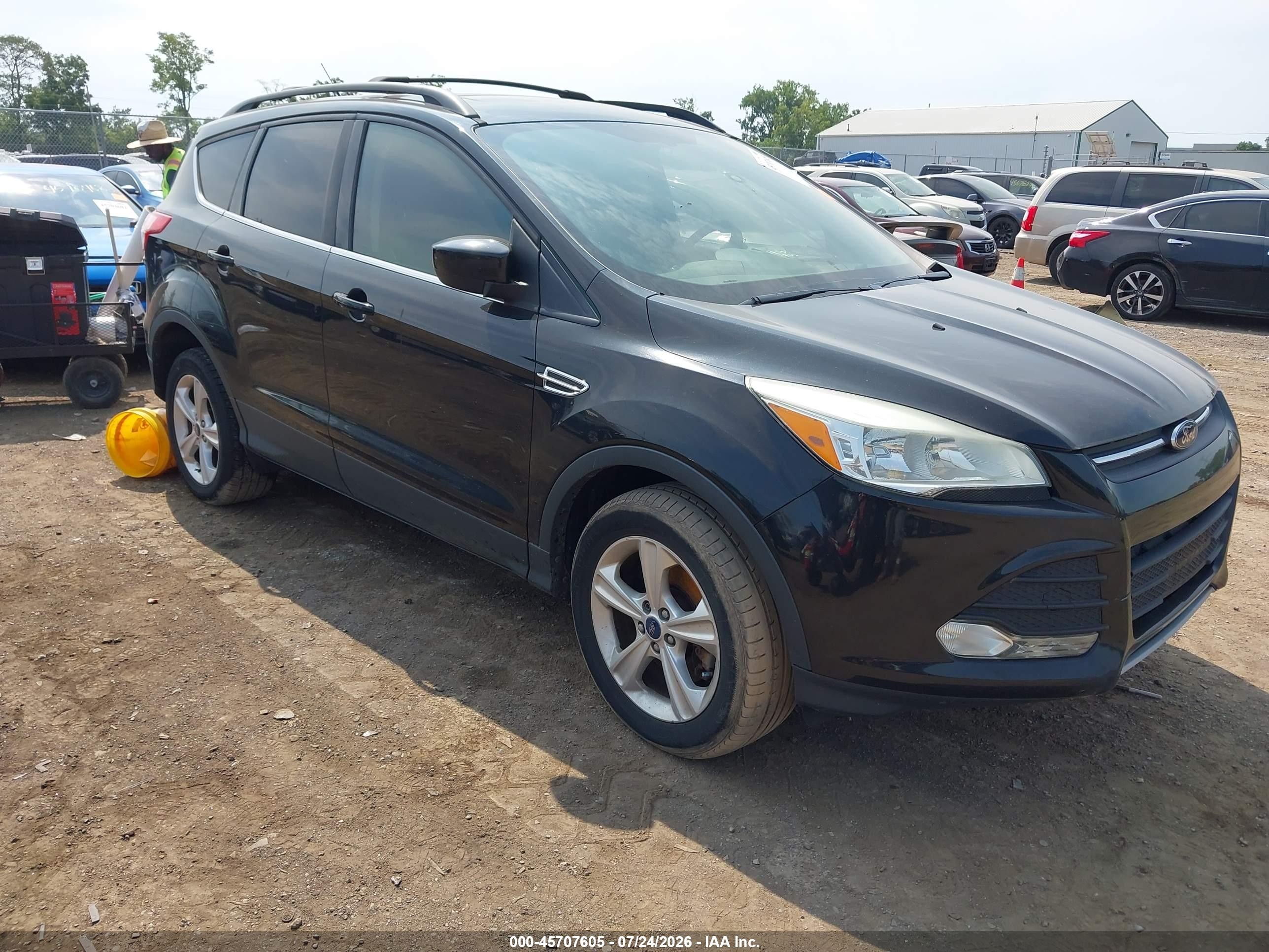 2013 Ford Escape SE, VIN 1FMCU9G96DUB11902 — Not stated
