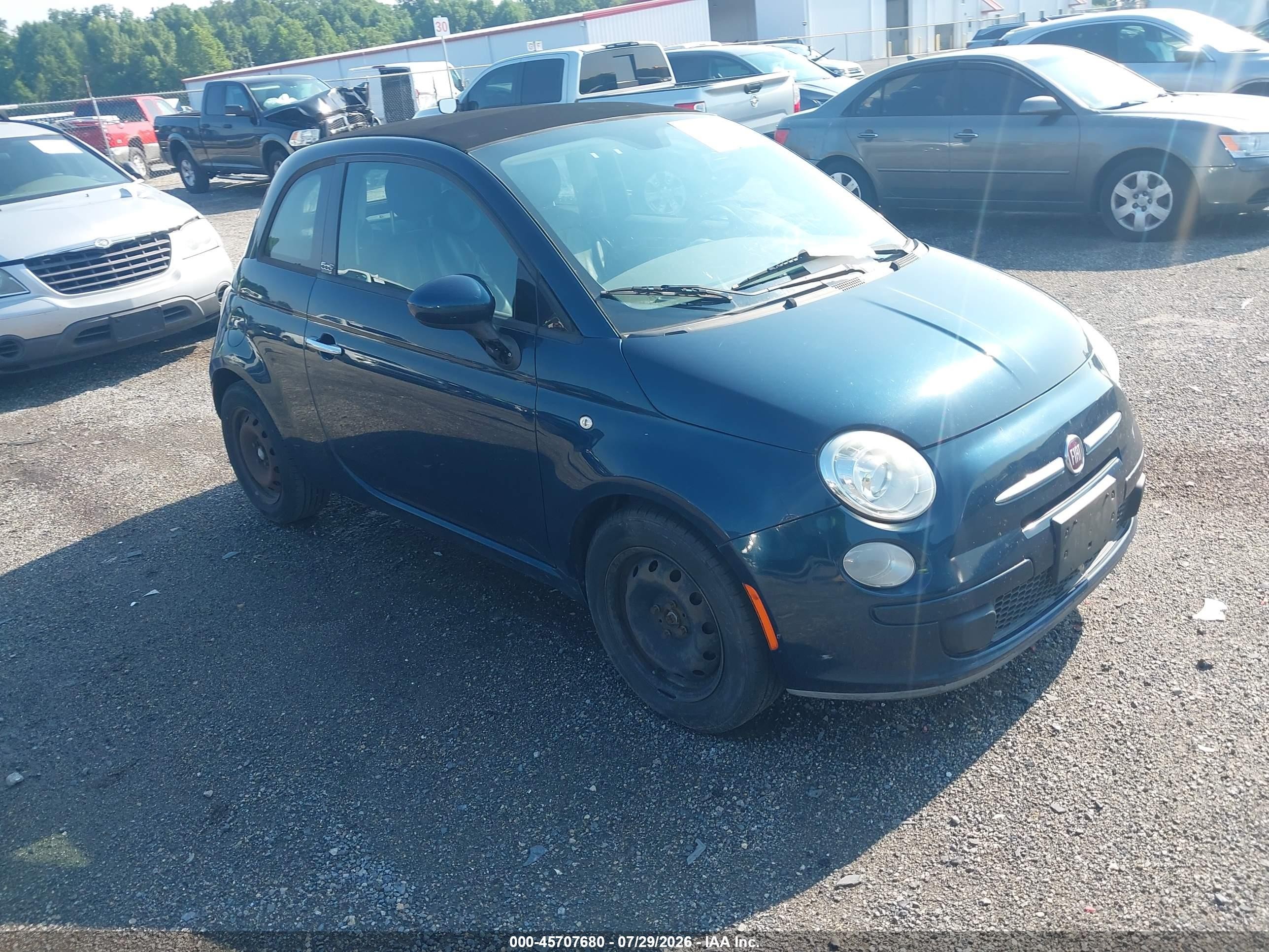 2013 FIAT 500 Pop, VIN 3C3CFFDRXDT689033 — Normal wear