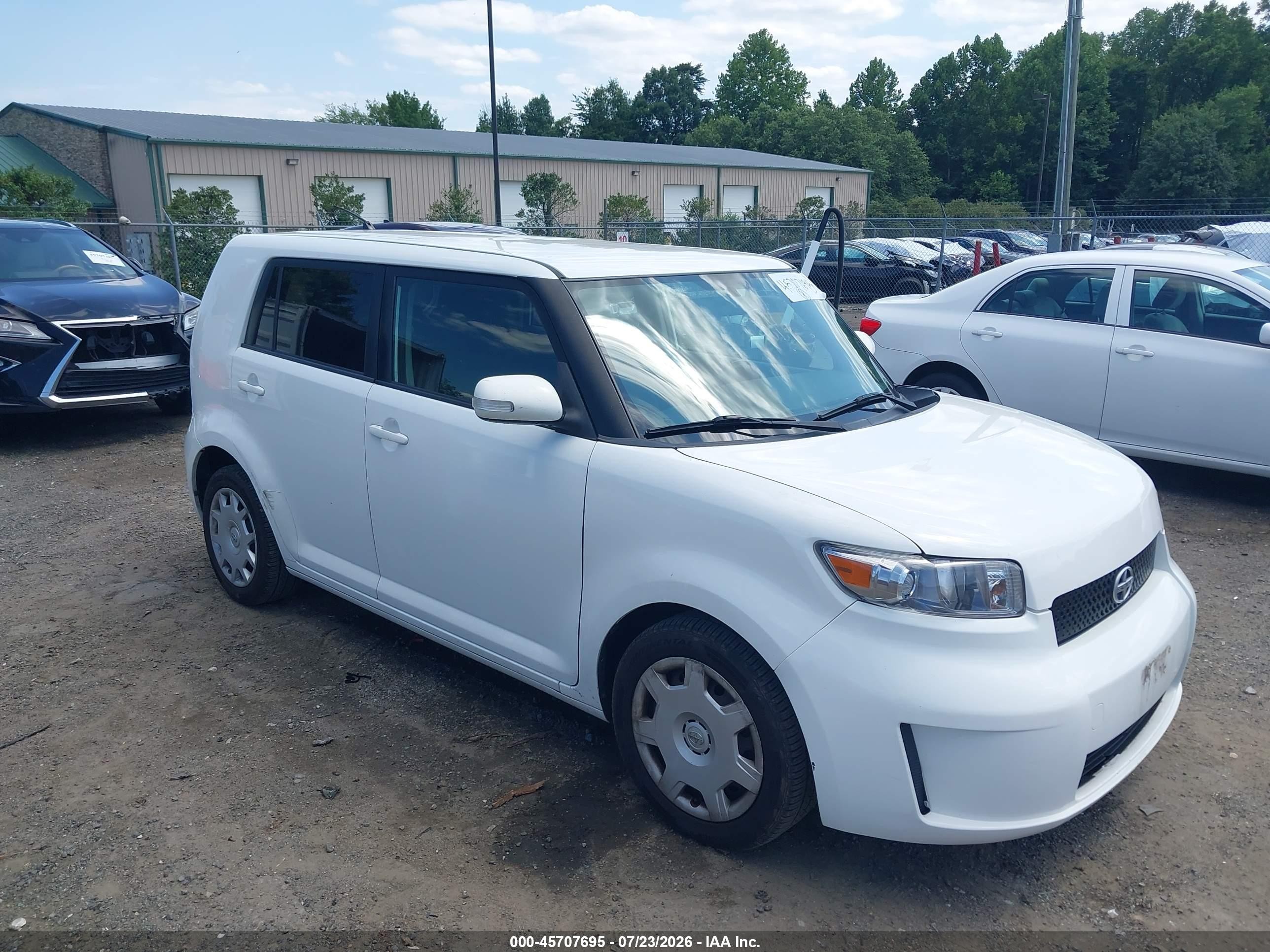 2008 Scion xB, VIN JTLKE50E481025478 — Undercarriage