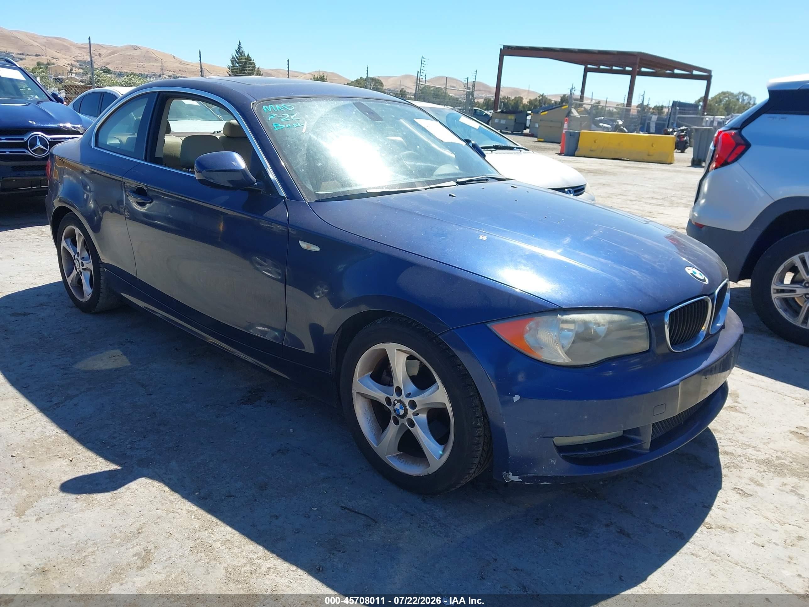 2011 BMW 1 Series 128i, VIN WBAUP9C56BVL89559 — Normal wear