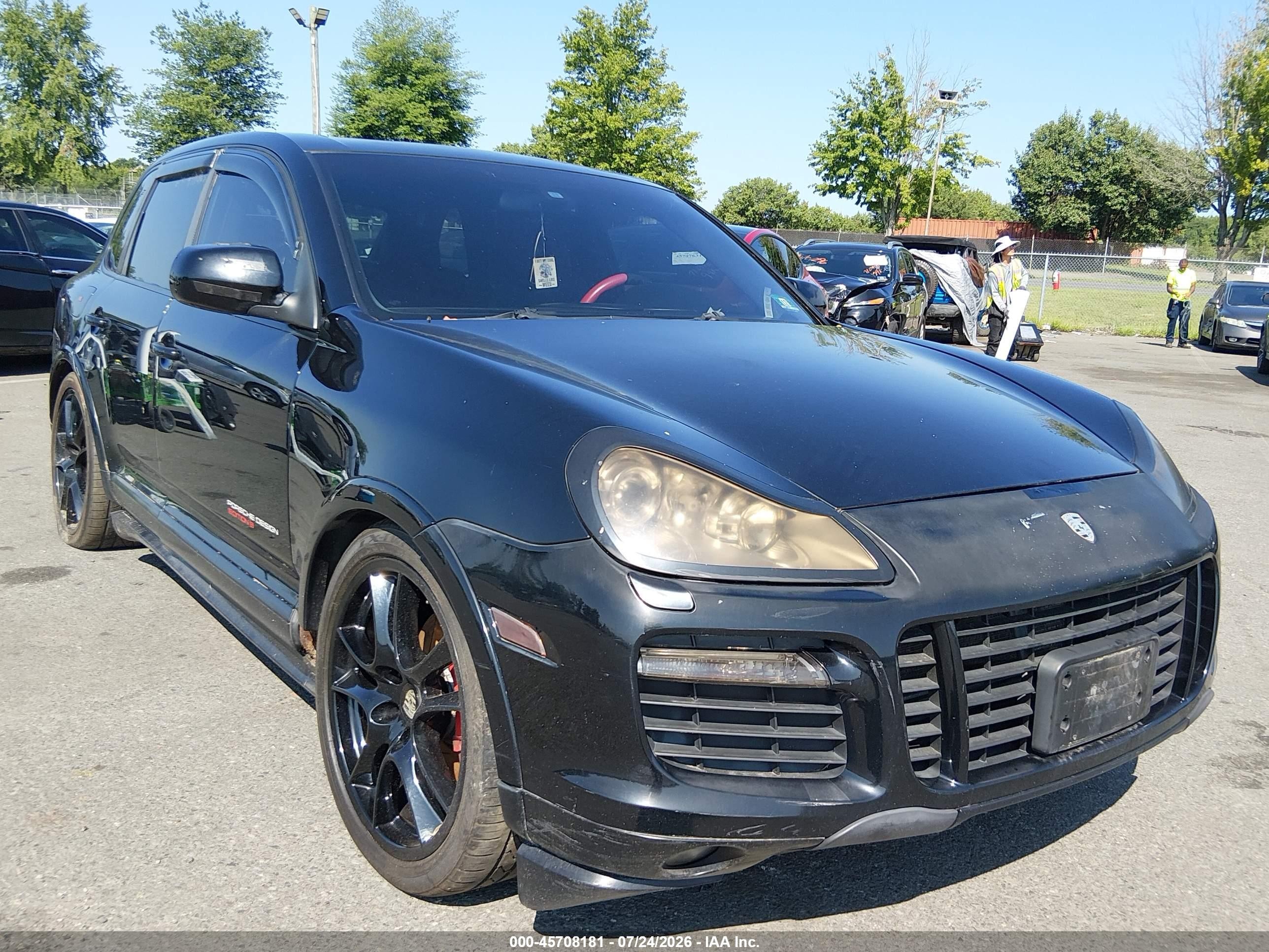 2009 Porsche Cayenne GTS, VIN WP1AD29P69LA62193 — Бок