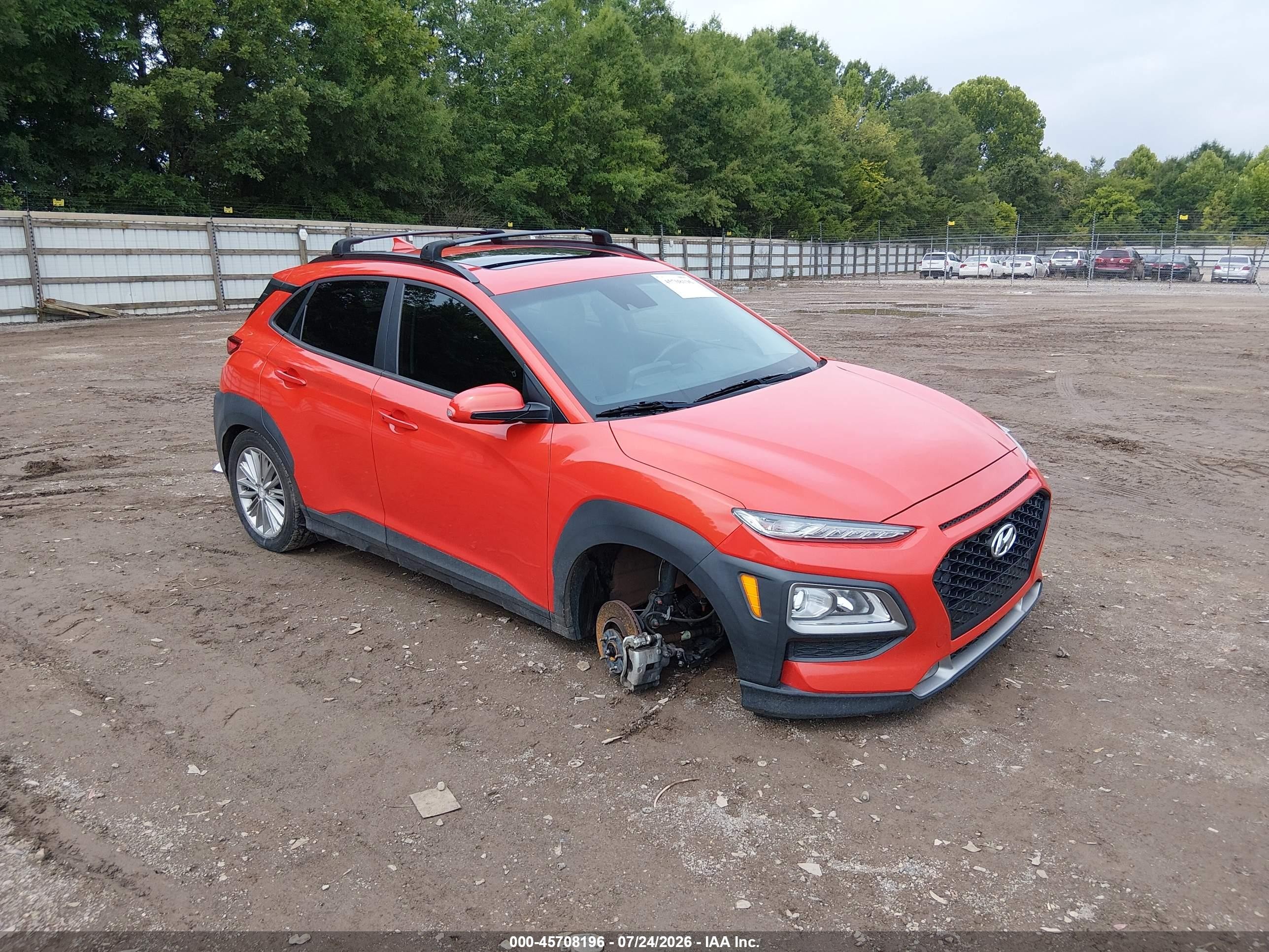 2020 Hyundai Kona SEL Plus, VIN KM8K62AA5LU462945 — Перед