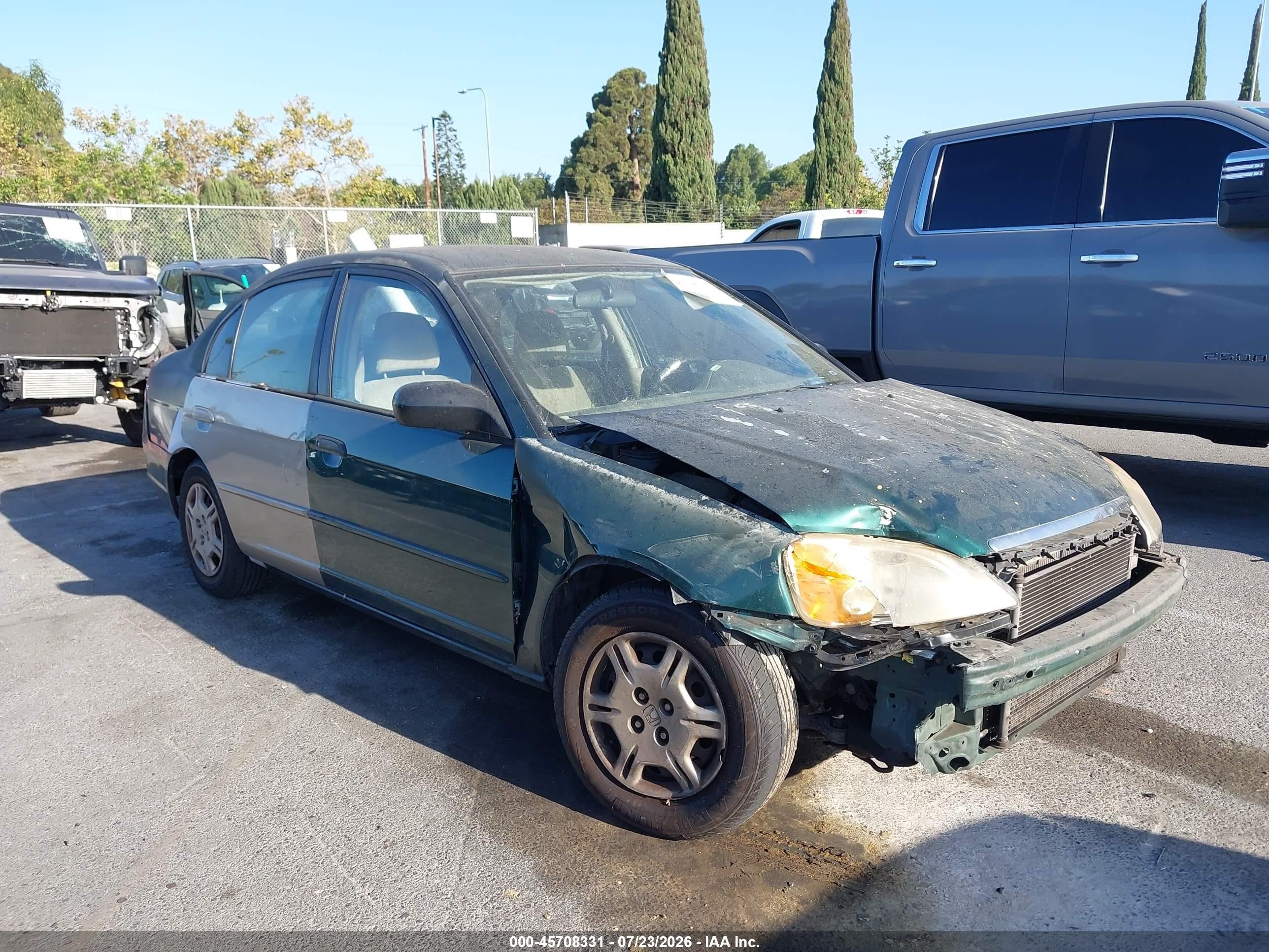 2001 Honda Civic LX, VIN 2HGES16501H613954 — Front end