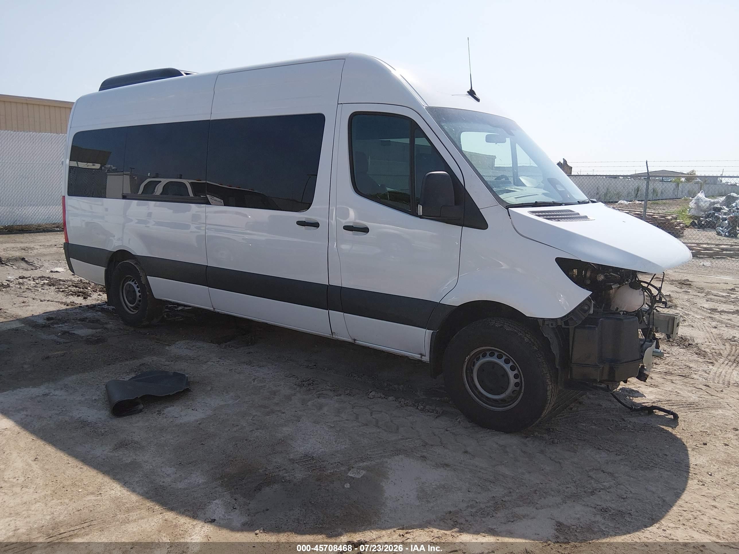 2026 Mercedes-Benz Sprinter Passenger, VIN W1Z4KGHY2TT603654 — Front end