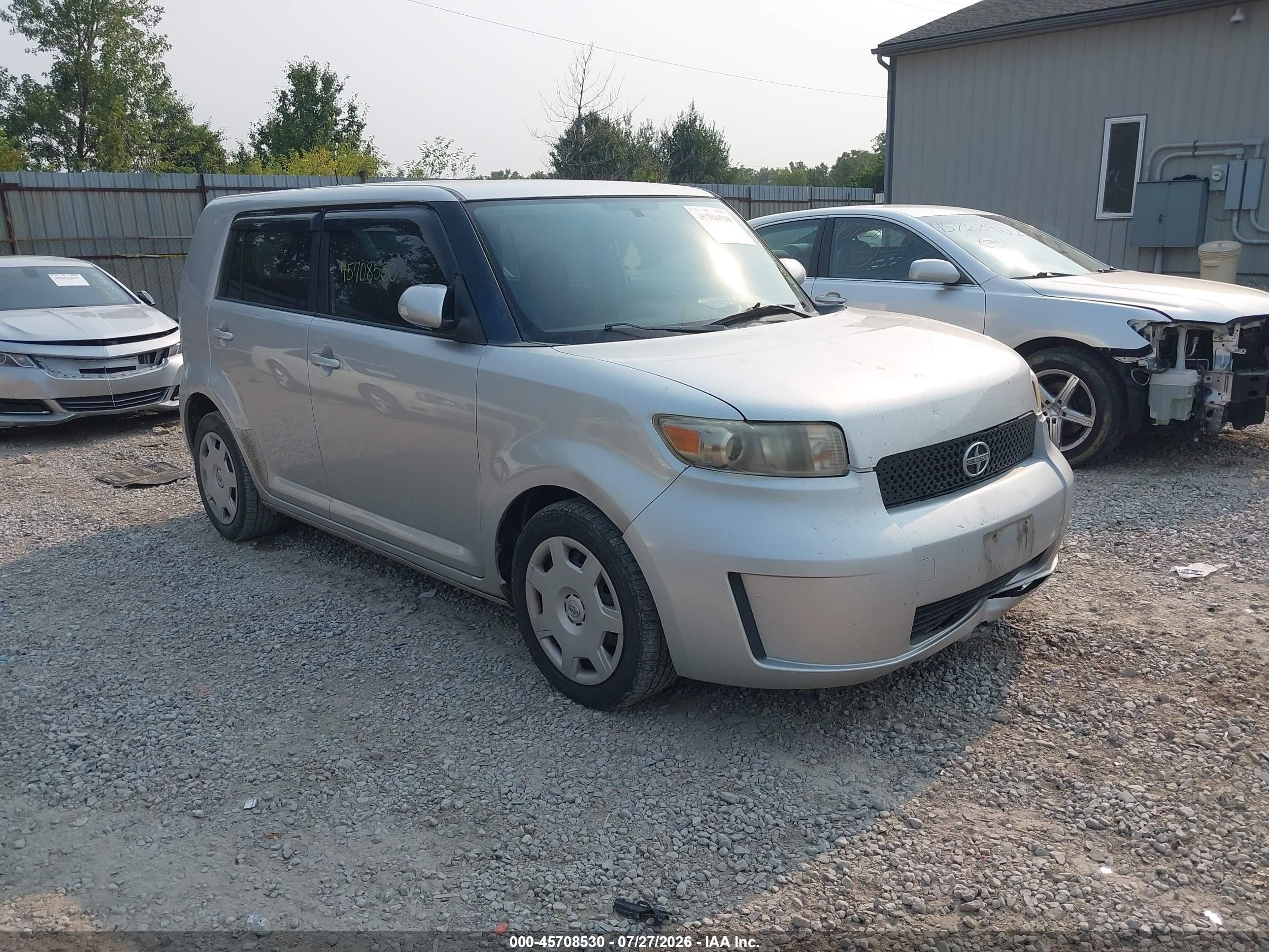 2008 Scion xB, VIN JTLKE50E581019124 — Front end