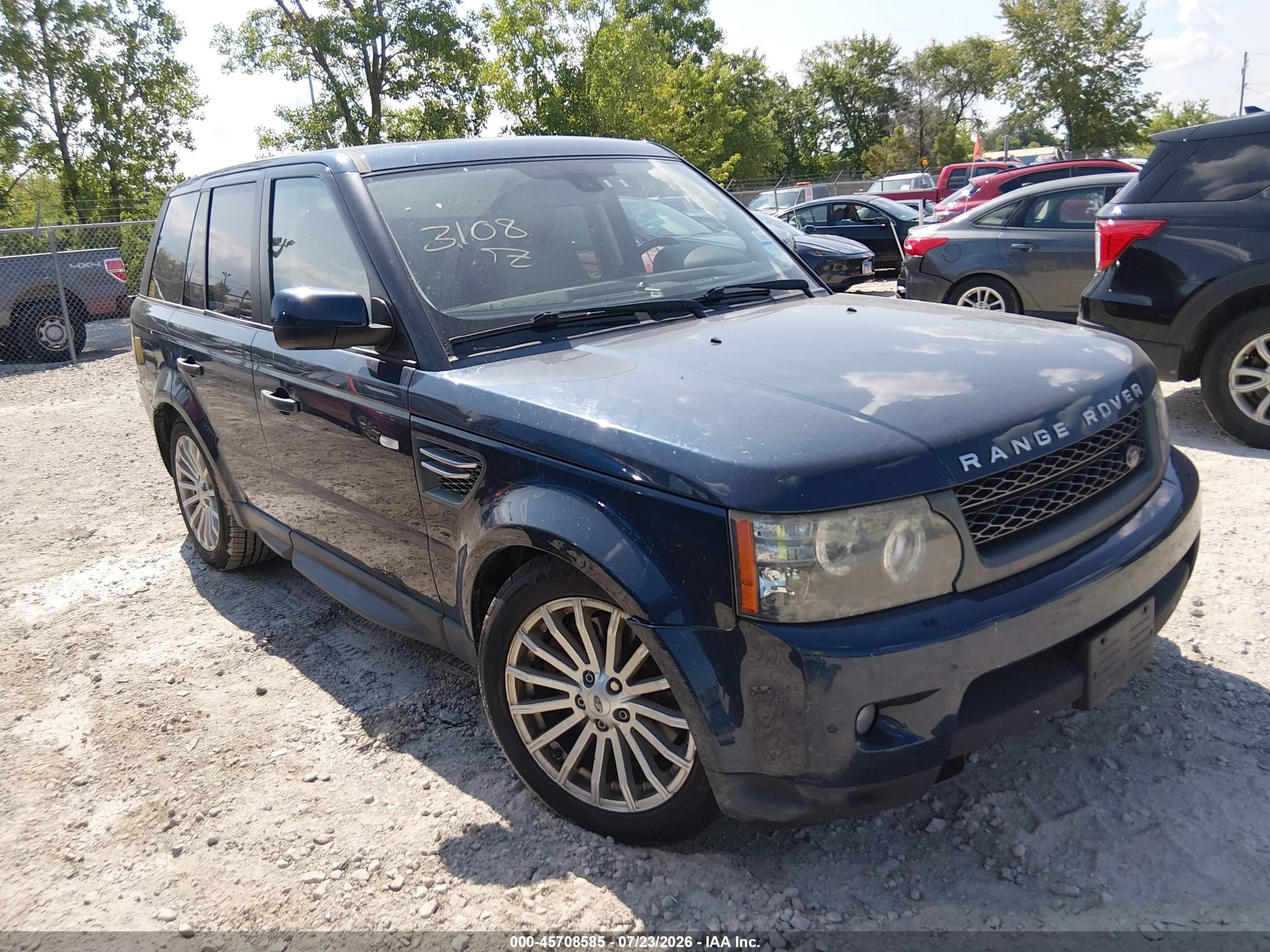 2011 Land Rover Range Rover Sport HSE, VIN SALSF2D45BA283226 — Normal wear