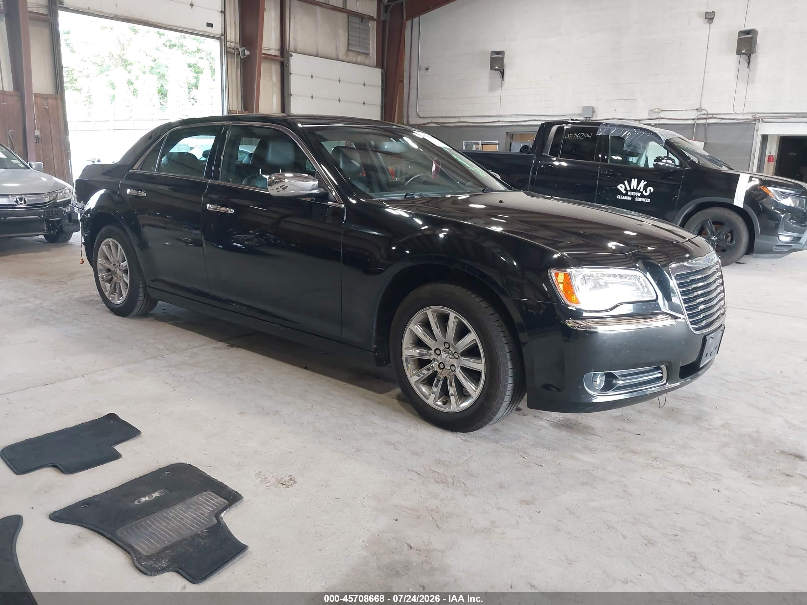2011 Chrysler 300 Limited, VIN 2C3CA5CG1BH598747 — Rear end