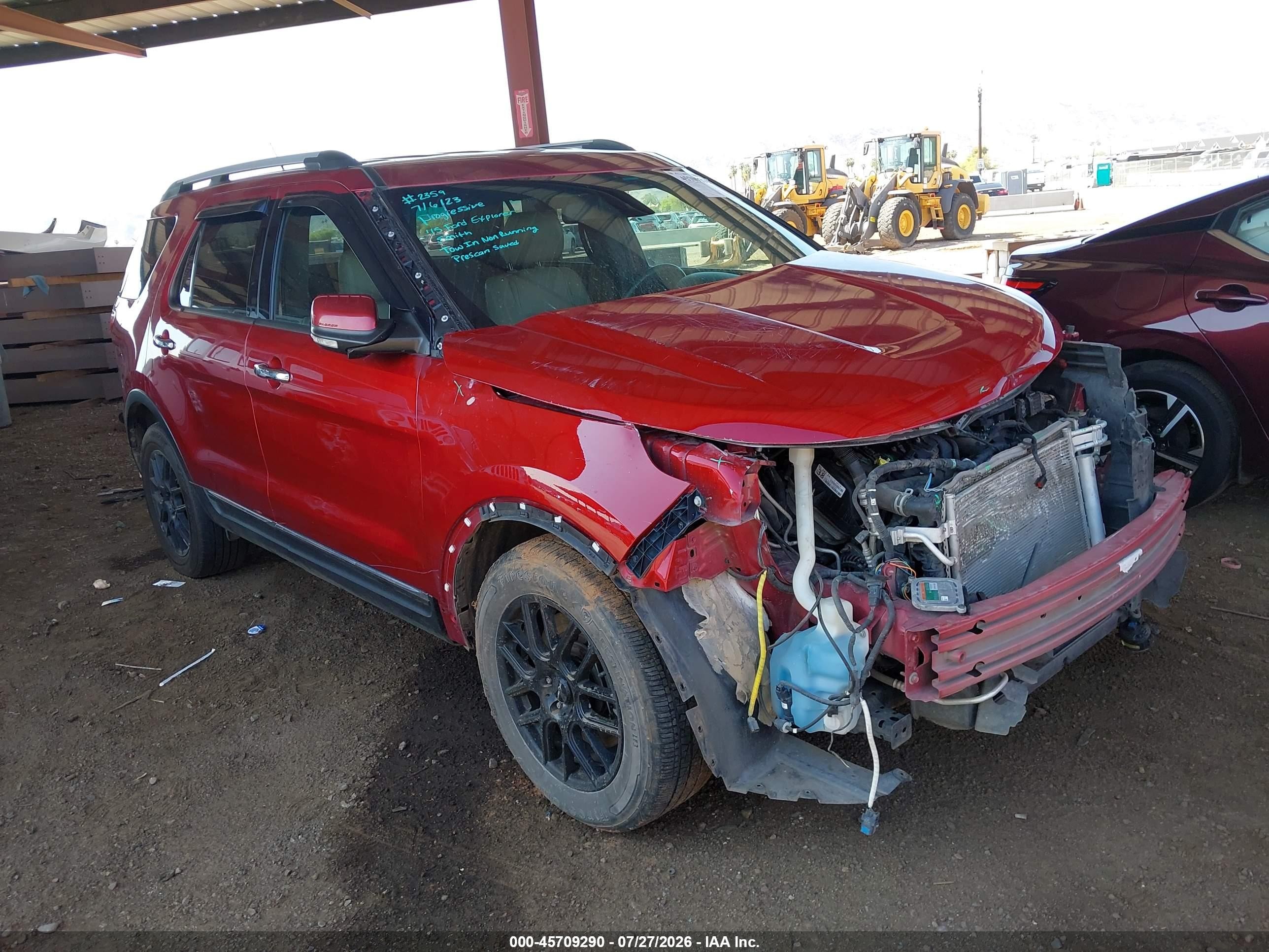 2015 Ford Explorer Limited, VIN 1FM5K7F86FGC48948 — Перед