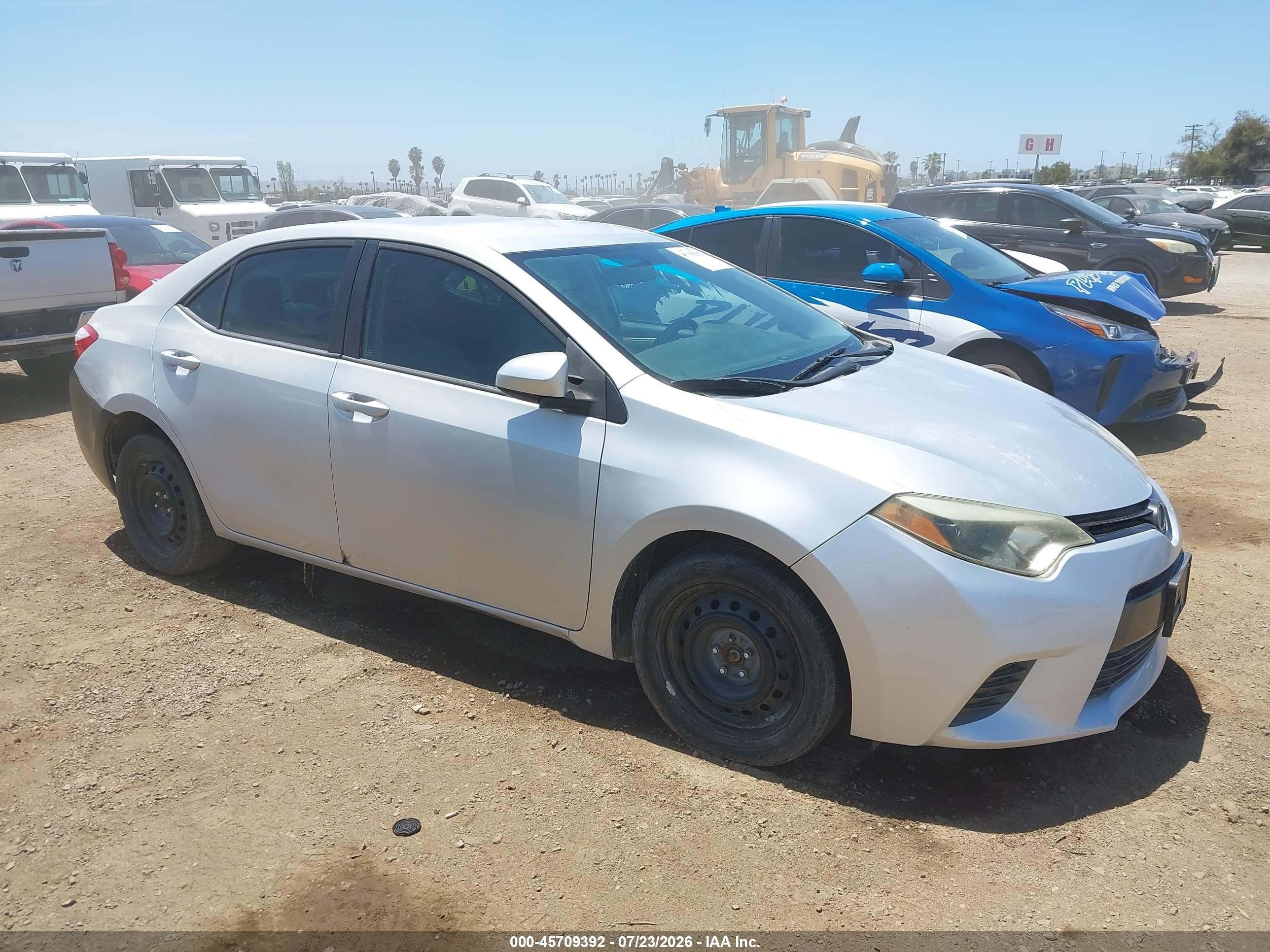 2015 Toyota Corolla S, VIN 5YFBURHE2FP365280 — Normal wear