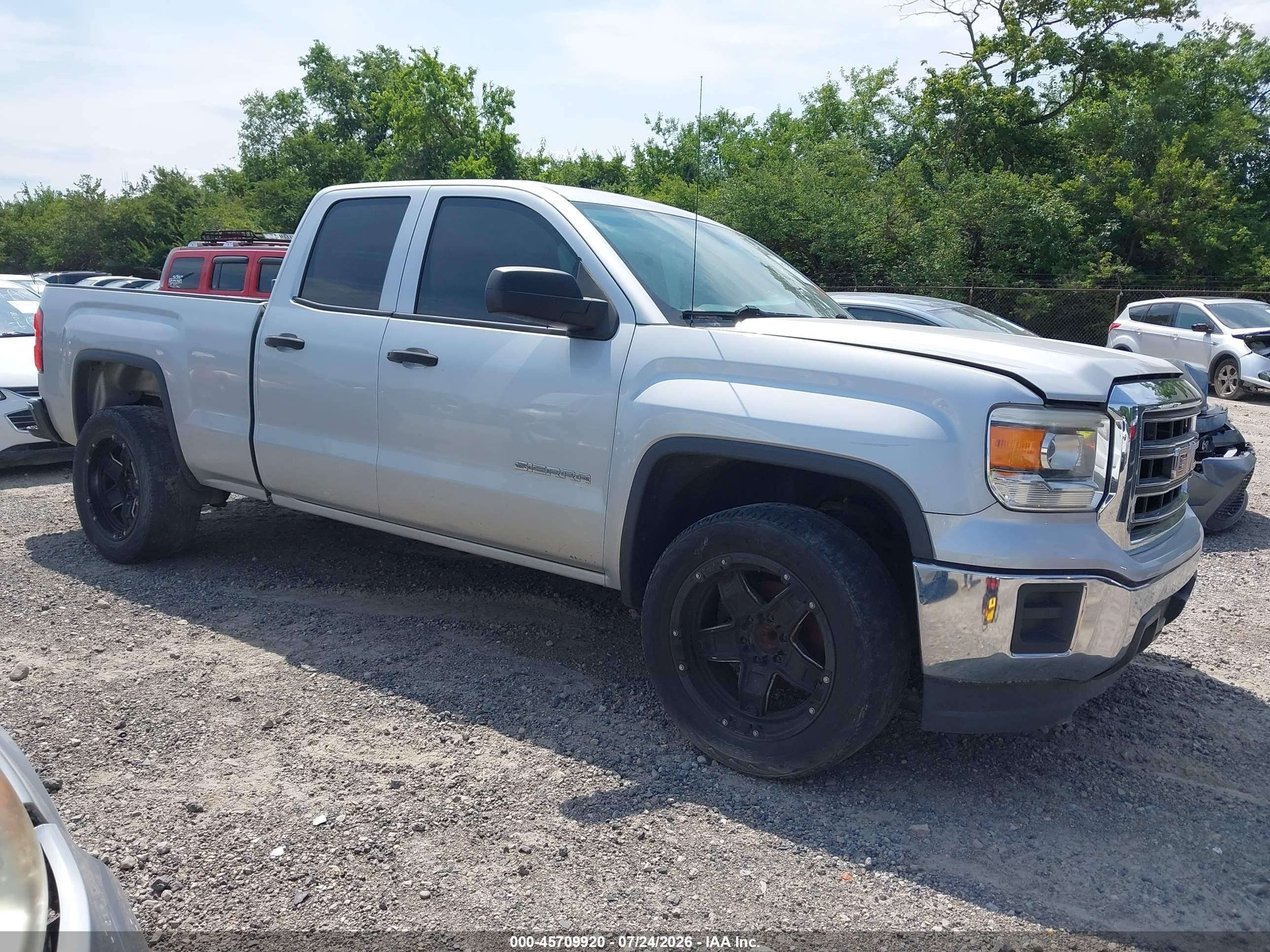 2014 GMC Sierra 1500, VIN 1GTR1TEH9EZ344689 — Rear end
