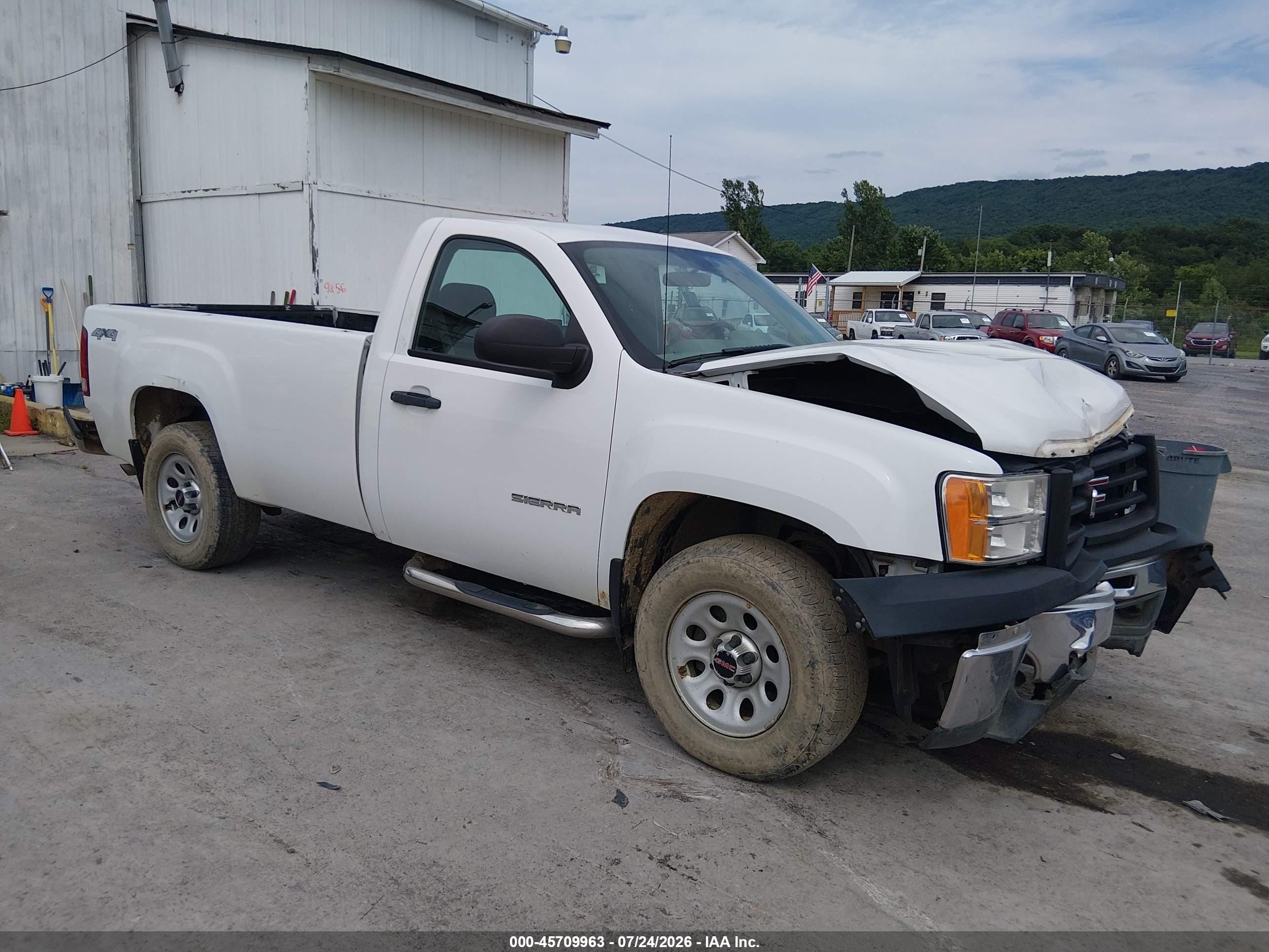 2013 GMC Sierra 1500 Work Truck, VIN 1GTN2TEA6DZ114718 — All over