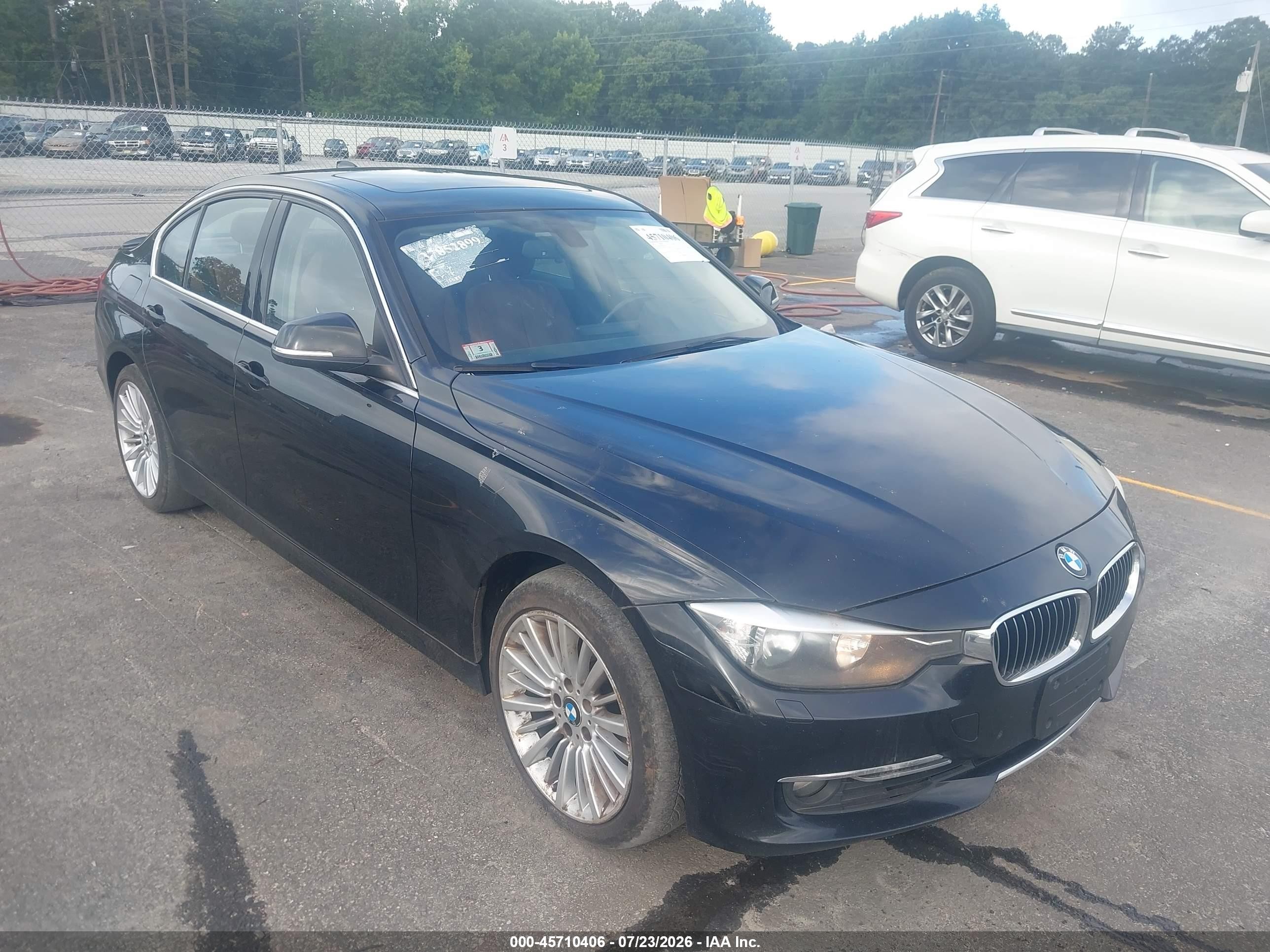 2014 BMW 3 Series 328i xDrive, VIN WBA3B5G53ENS10119 — Normal wear