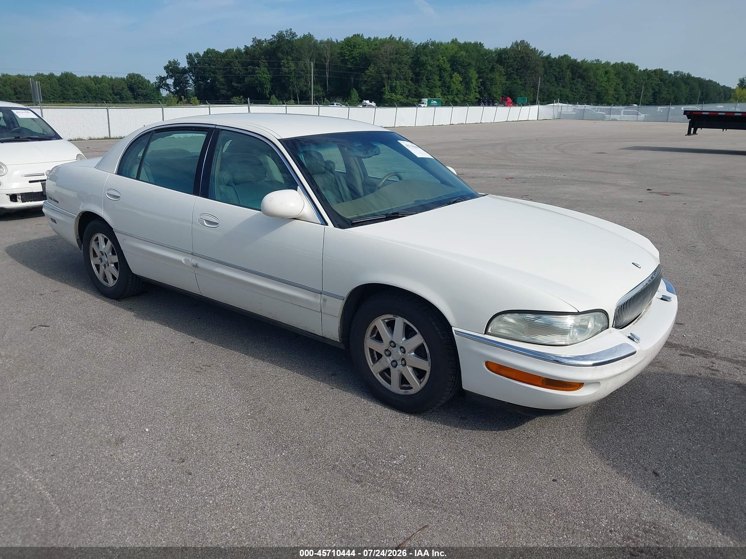 2004 Buick Park Avenue, VIN 1G4CW54K744152453 — Front end